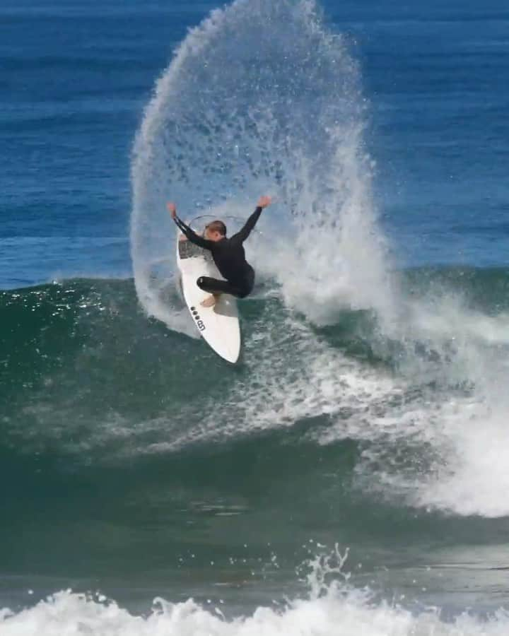 世界プロサーフィン連盟（WSL）のインスタグラム