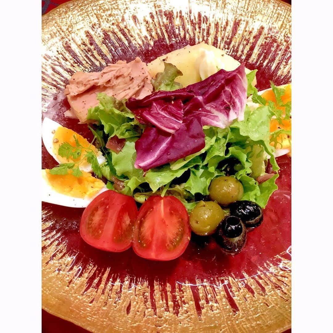 NB CLUBのグルメインスタ