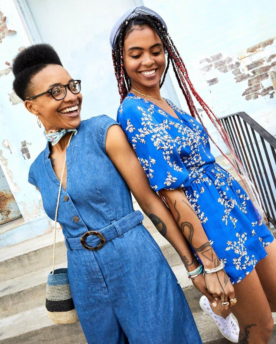 Anthropologieさんのインスタグラム写真 - (AnthropologieInstagram)「One look, two looks, all the blue looks 💙 Photo of @saraelise333 and @_a_chanel (link in profile to shop)」6月7日 21時02分 - anthropologie