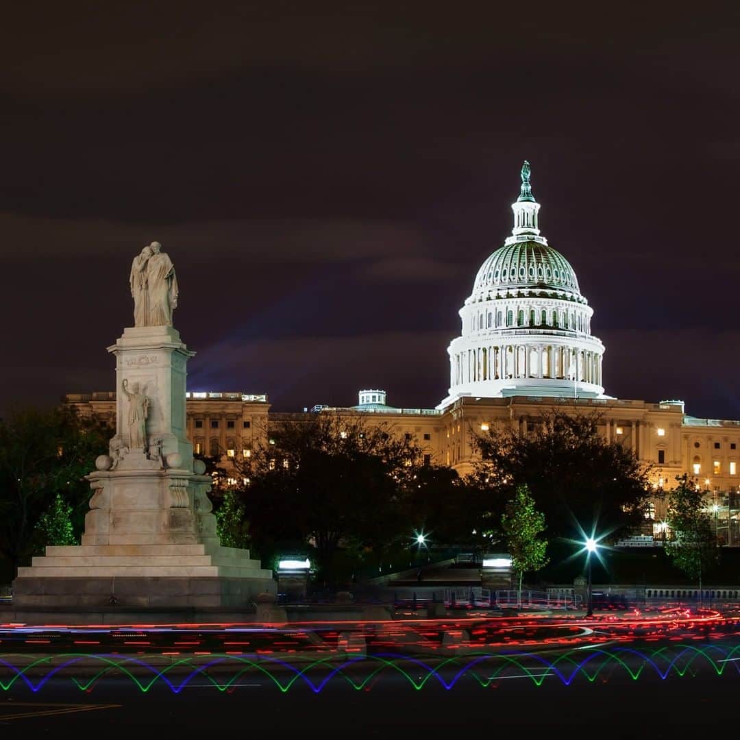 National Geographic Travelさんのインスタグラム写真 - (National Geographic TravelInstagram)「Photo by @BabakTafreshi | A night bike tour passes the Capitol Hill in Washington D.C., leaving light tracks in this long exposure image. Home to the US Congress, the original building of the Capitol was completed in 1800. Explore more of The World at Night photography with me @babaktafreshi. #washingtondc #uscapitol #nightphotography #longexposure」6月7日 21時59分 - natgeotravel