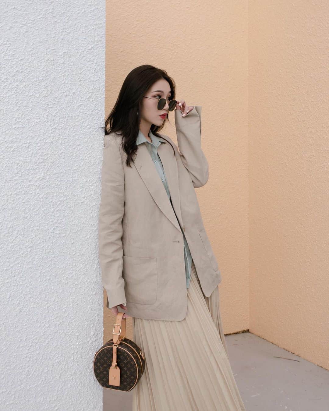 徐琁さんのインスタグラム写真 - (徐琁Instagram)「我是ㄧ個還在走冬的女人🤣 #coslikestowear」6月7日 22時06分 - cos55555