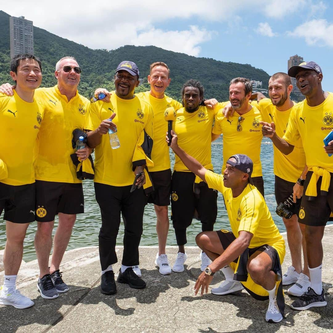 ボルシア・ドルトムントさんのインスタグラム写真 - (ボルシア・ドルトムントInstagram)「Teambuilding ✅ Training ✅  #bvblegends #borussiadortmund #bvb #hongkong #lfcbvb #hejabvb」6月7日 22時34分 - bvb09