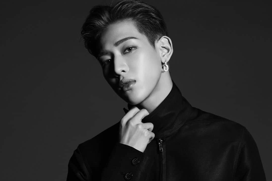 BamBam のインスタグラム：「LOVELOOP💞」