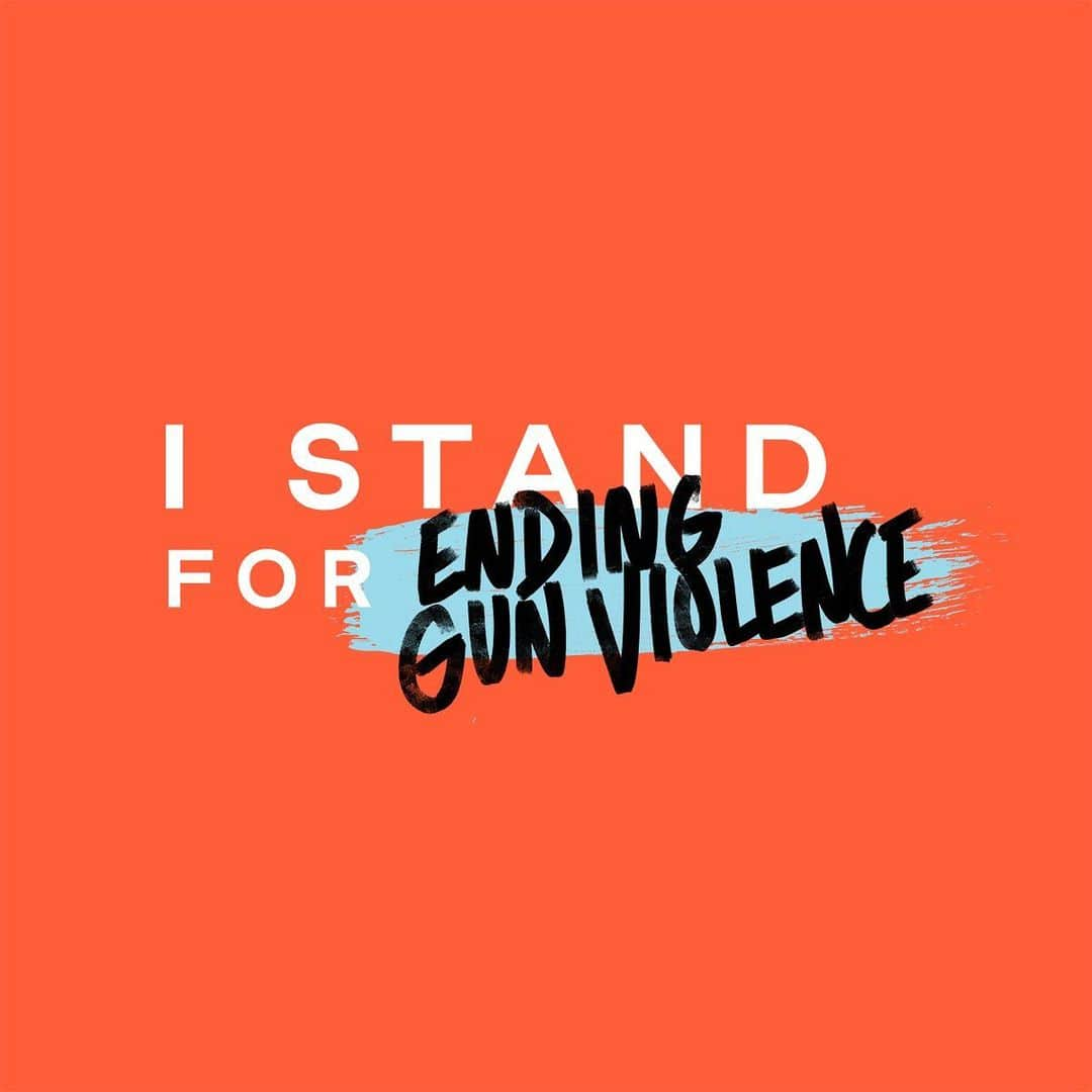 トムズシューズさんのインスタグラム写真 - (トムズシューズInstagram)「Today is National Gun Violence Awareness Day, and today our staff is choosing to #WearOrange to honor gun violence survivors and bring awareness to the gun violence crisis. Head to our IG Stories to see why our team is taking a stand. #endgunviolencetogether #standfortomorrow #gunviolenceawareness」6月7日 23時05分 - toms