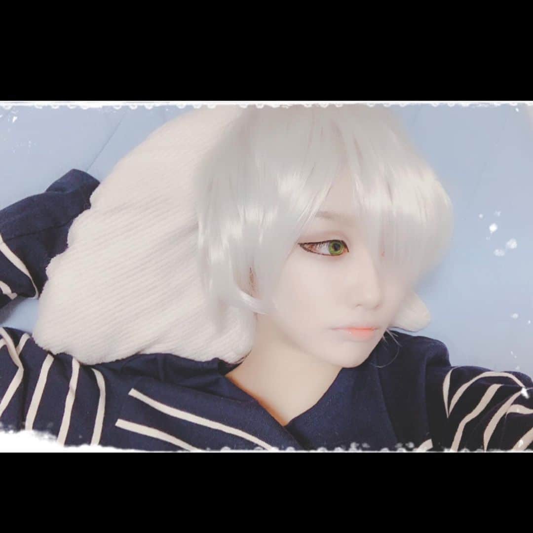 若月雅さんのインスタグラム写真 - (若月雅Instagram)「【A3!(エースリー)・御影密】 余ってるウィッグがあったから、初出し٩( 'ω' )و✨ いつかイベントで出せたらいいなー。 冬組の推しは密だし月下組好きだから、誰か千景下さい( ・∇・)笑 . #コスプレイヤーさんと繋がりたい  #エースリー #御影密 #cosplay #cosplayer . ⚠️捏造私服・カラコン加工 .」6月7日 23時29分 - miyabi.w_0911