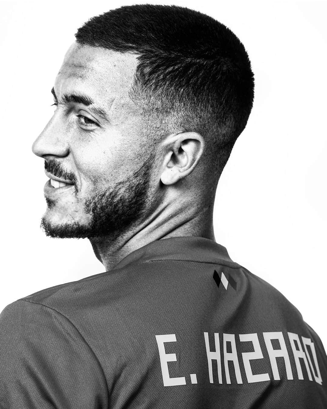 UEFAチャンピオンズリーグさんのインスタグラム写真 - (UEFAチャンピオンズリーグInstagram)「TRANSFER: Eden Hazard joins Real Madrid on a five-year deal. Good move?⁣ ⁣ #UCL #RealMadrid #transfer」6月8日 5時19分 - championsleague