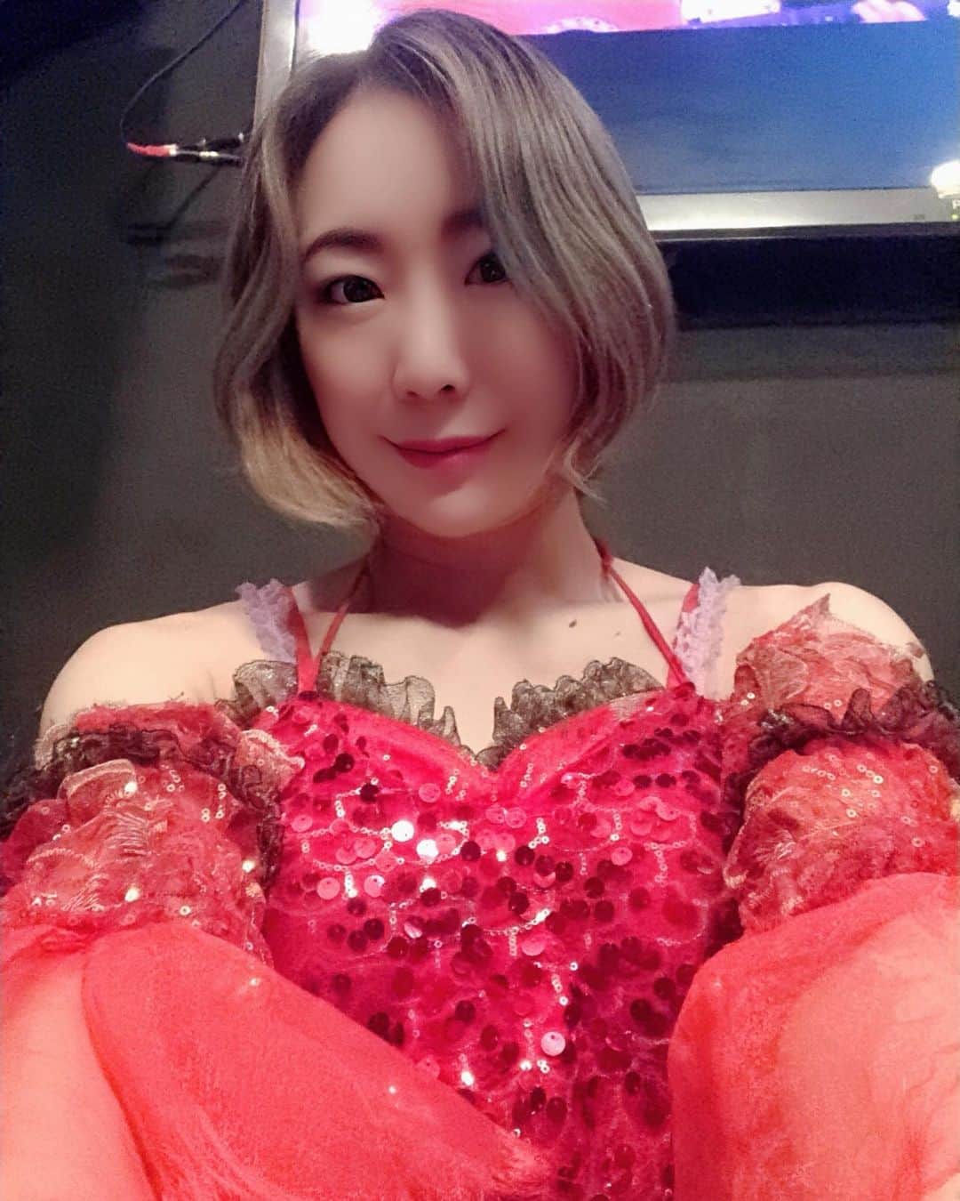 若林美保のグルメインスタ