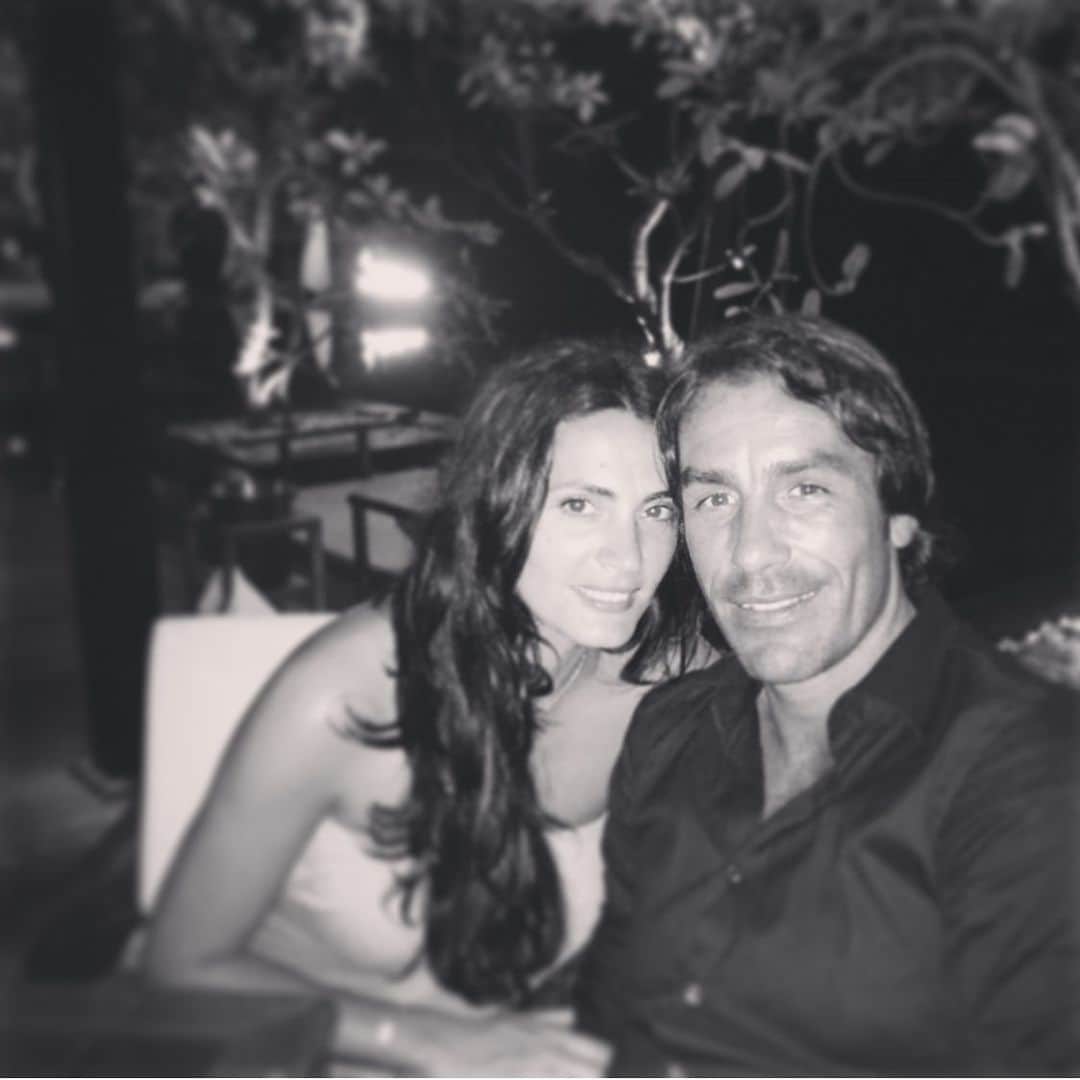 のインスタグラム：「Happy anniversary Amor ❤️ Joyeux anniversaire de Mariage @jessicalemariepires #070613 #throwback」
