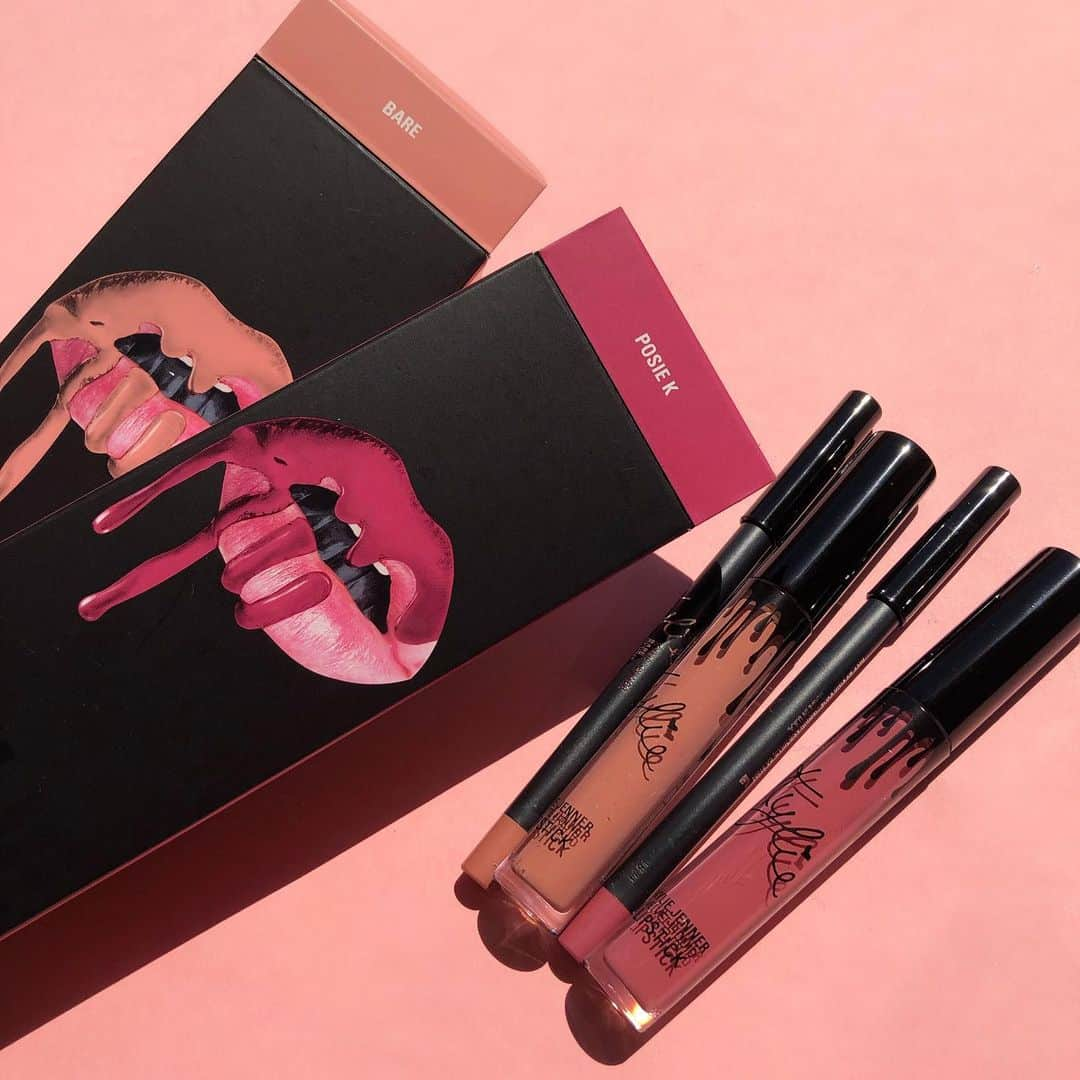 Kylie Cosmeticsさんのインスタグラム写真 - (Kylie CosmeticsInstagram)「Posie K Velvet Lip Kit and Bare Matte Lip Kit are available now! 😍 tap to shop」6月8日 1時04分 - kyliecosmetics