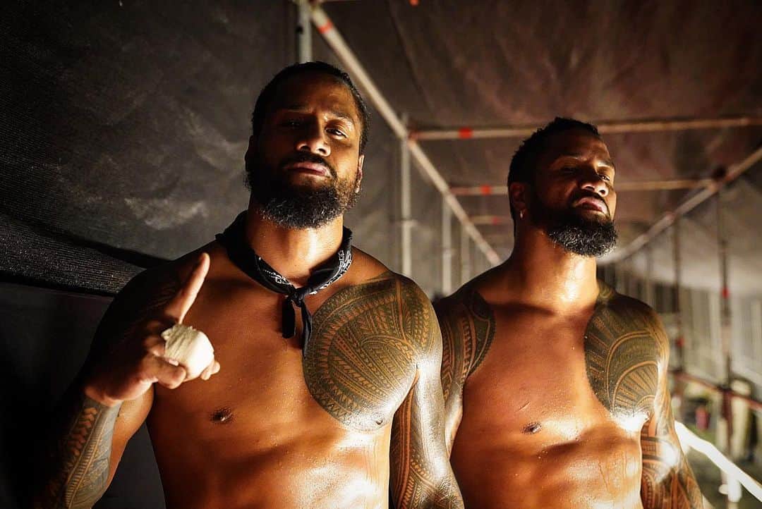 WWEさんのインスタグラム写真 - (WWEInstagram)「#TheUsos take down #TheRevival in an absolute thriller! #WWESSD」6月8日 3時04分 - wwe