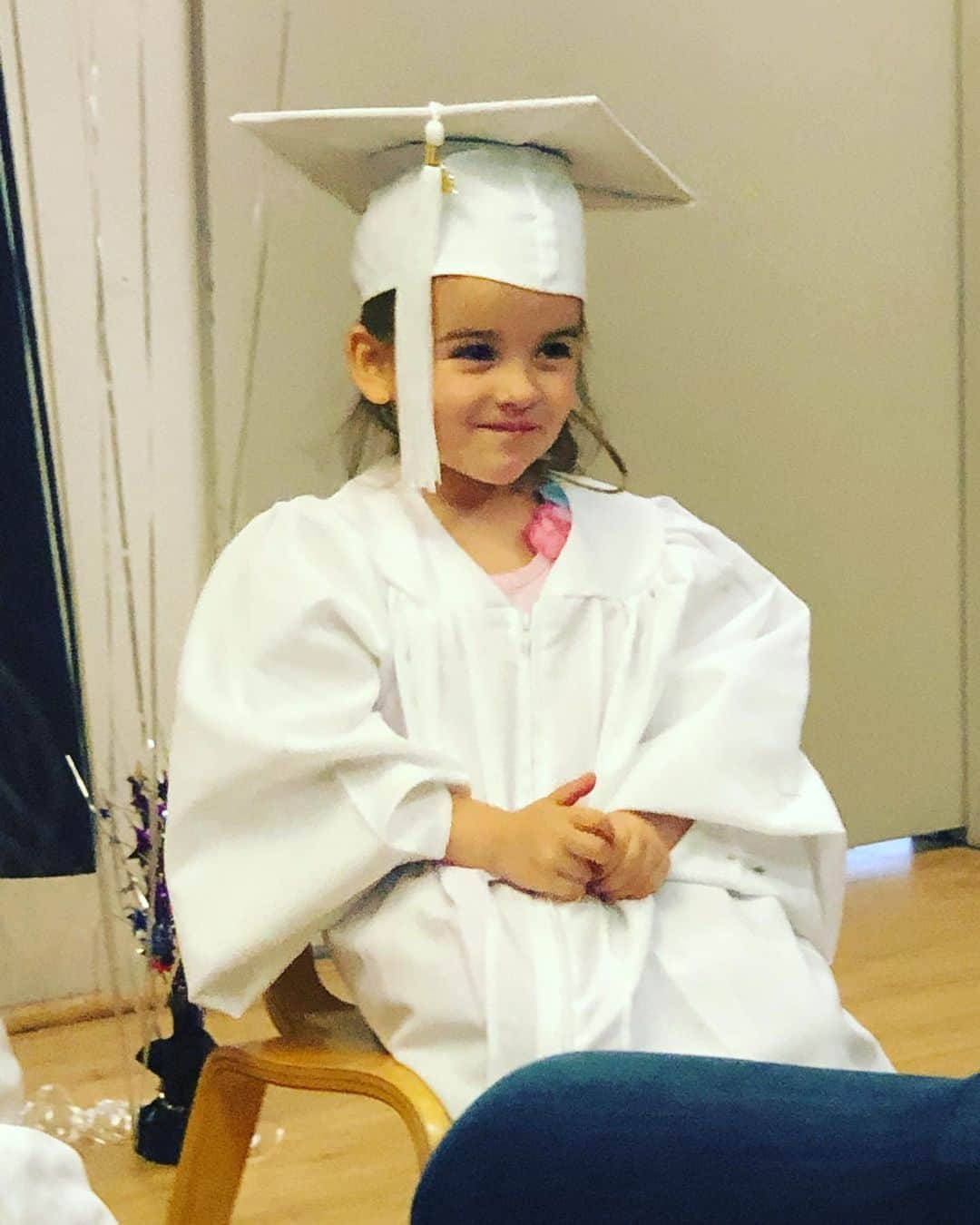 ケヴィン・ゼガーズさんのインスタグラム写真 - (ケヴィン・ゼガーズInstagram)「Zoë  Preschool Graduation 2019」6月8日 14時30分 - kevinzegers1984