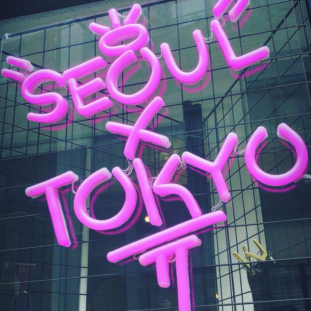 元気☆たつやさんのインスタグラム写真 - (元気☆たつやInstagram)「“SEOUL×TOKYO MAKUHARI After Exhibition”  #seoultokyo  #Design #art #kcon2019japan  #kcon  #fashion #디자인 #아트 #BIGBANG #kpop」6月8日 14時31分 - genkitatsuya