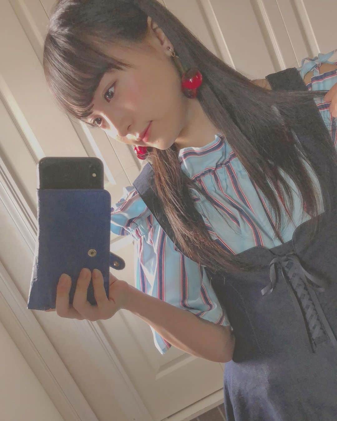 坂口渚沙さんのインスタグラム写真 - (坂口渚沙Instagram)「もう夏だね🍒. #さくらんぼ. #イヤリング. #オフショル.」6月8日 13時15分 - nagisa_sakaguchi