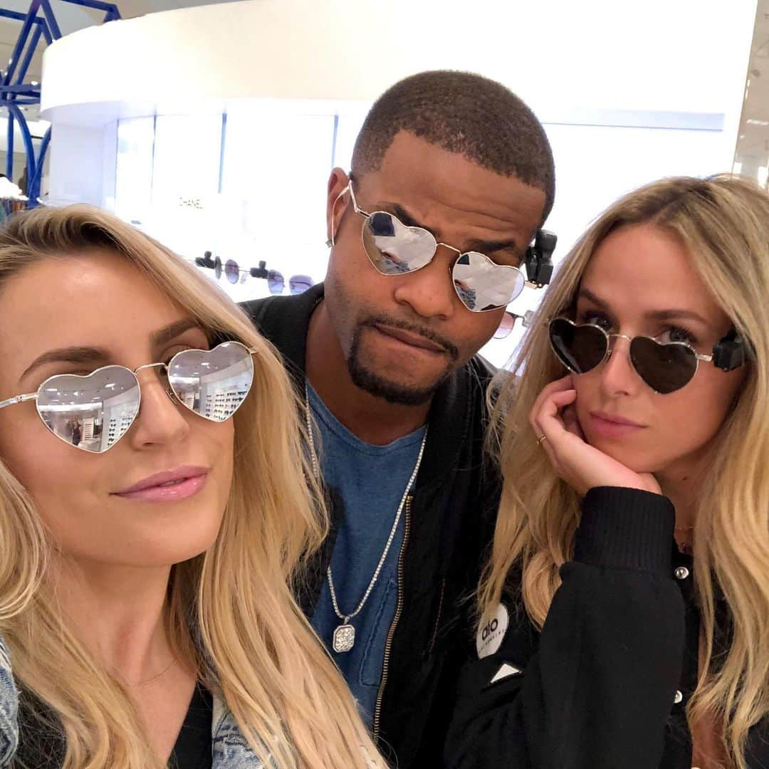 King Bachさんのインスタグラム写真 - (King BachInstagram)「Don’t watch my IG story with these two White Wominz」6月8日 14時18分 - kingbach