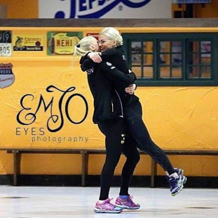 ヴィクトリア・ヘルゲソンのインスタグラム：「Grattis på din dag världens finaste syster!! Vet inte vad jag skulle gjort utan dig, du är bäst!! ❤️❤️」
