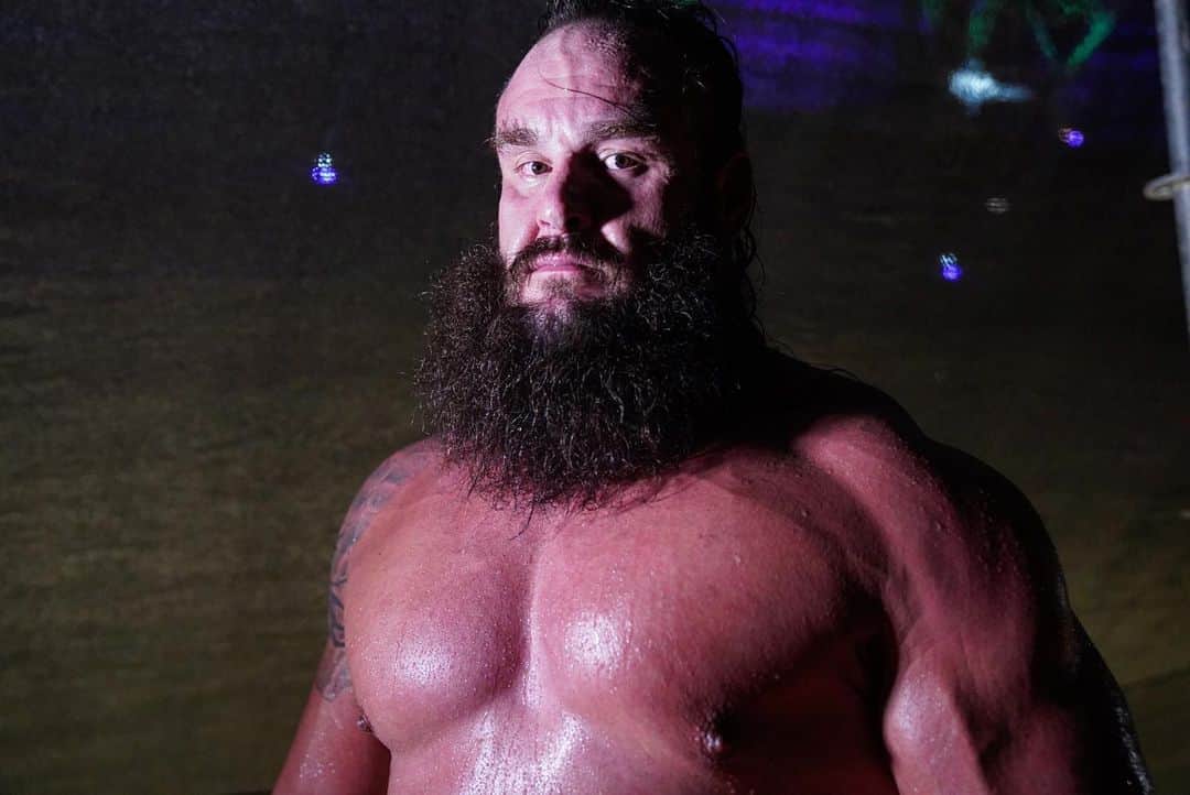 WWEさんのインスタグラム写真 - (WWEInstagram)「The #MonsterAmongMen #BraunStrowman reigns supreme in Jeddah! #WWESSD」6月8日 5時38分 - wwe
