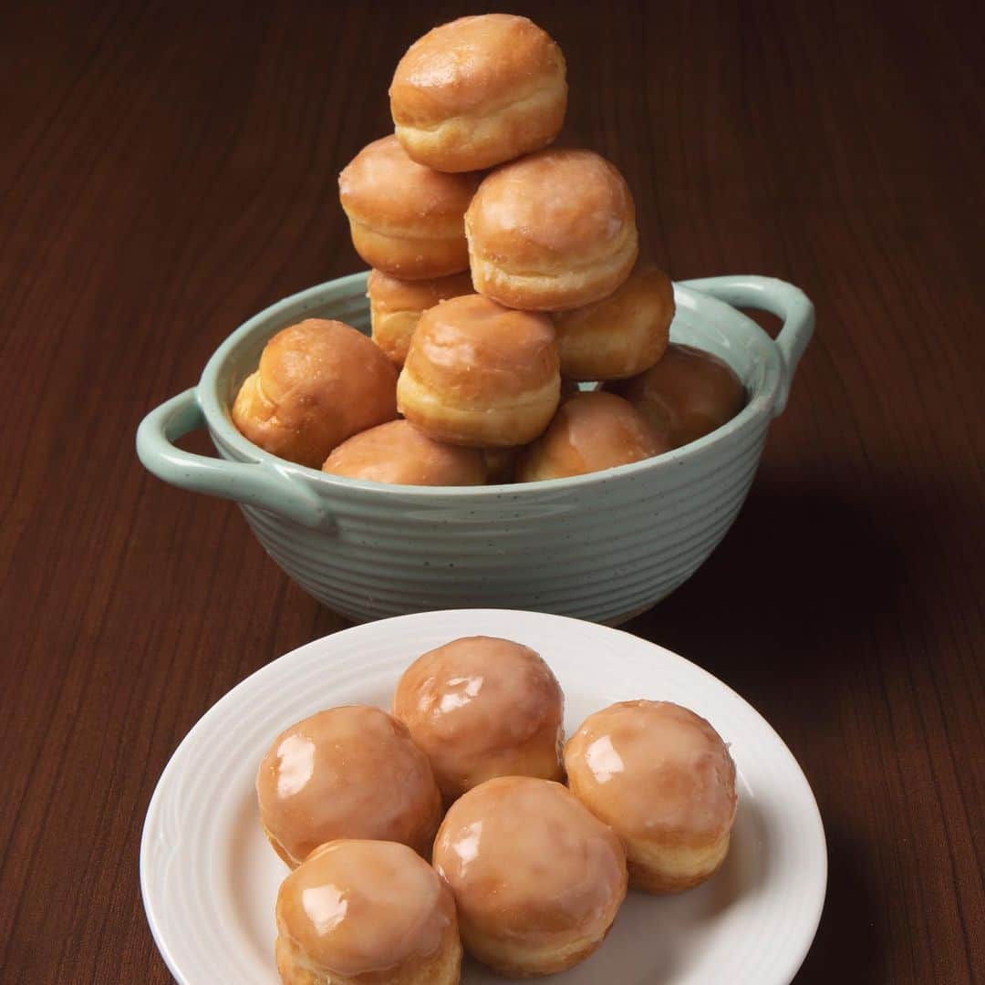 Zippy's Restaurantsさんのインスタグラム写真 - (Zippy's RestaurantsInstagram)「Happy #NationalDonutDay, Fam! Come get 5 donut holes for $.99 today. #nextstopzippys」6月8日 5時51分 - zippys