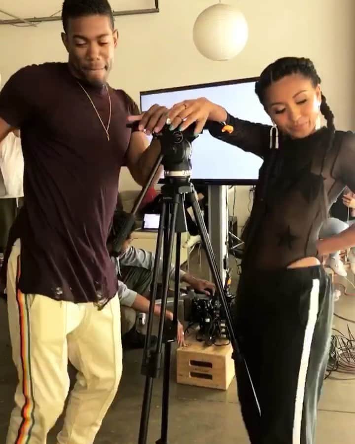 シェネルのインスタグラム：「#flashbackfriday on set of my #loveyoulikeme remix video shoot with my favorite man @gmadison4 Dance partner for life ♥️」