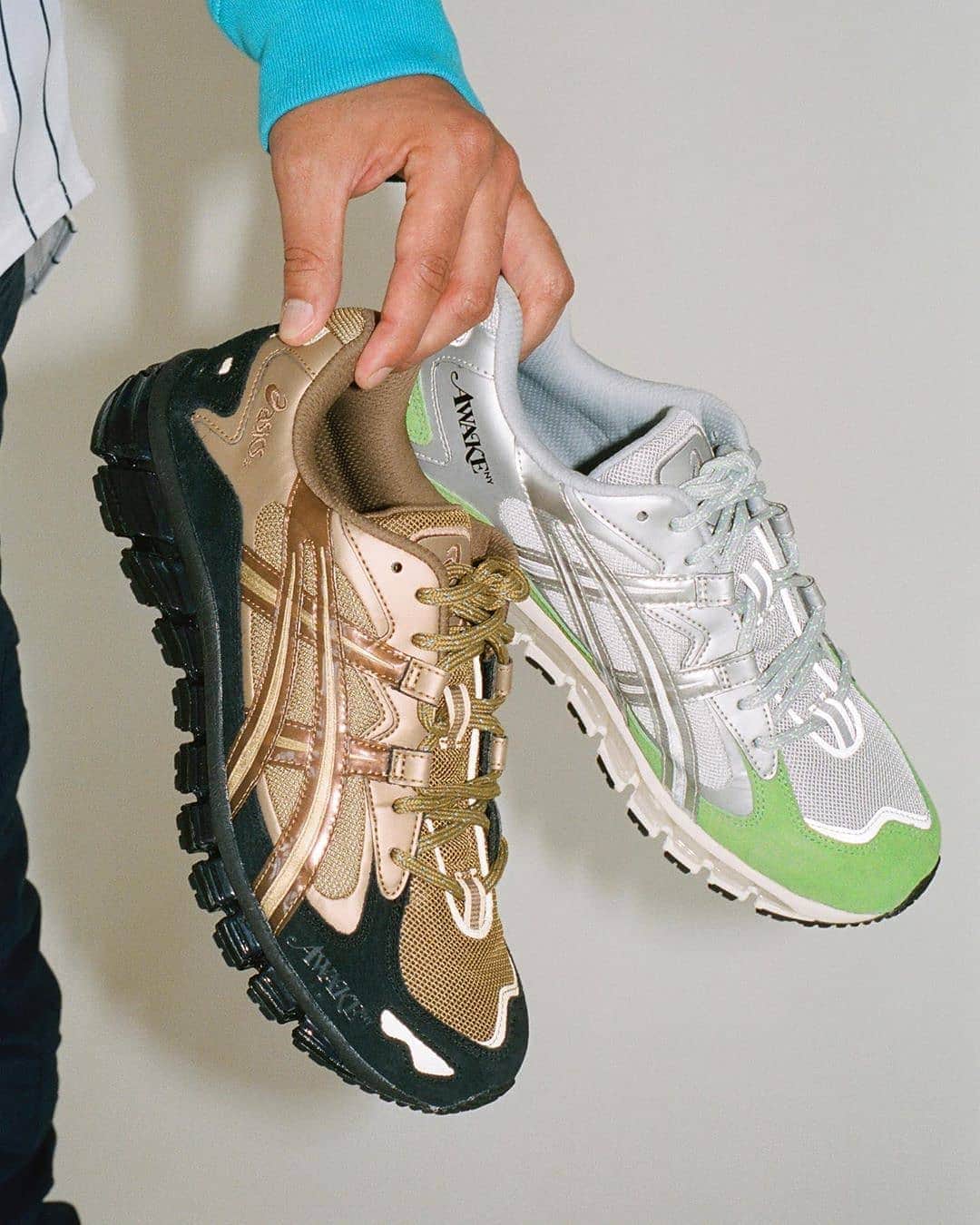 HYPEBEASTさんのインスタグラム写真 - (HYPEBEASTInstagram)「@hypebeastkicks: @awakenewyorkclothing took to Instagram to tease two new colorways of the GEL-KAYANO® 5 360. No word yet on when AWAKE NY and @asics will debut their new collab. Photo: @awakenewyorkclothing」6月8日 6時02分 - hypebeast