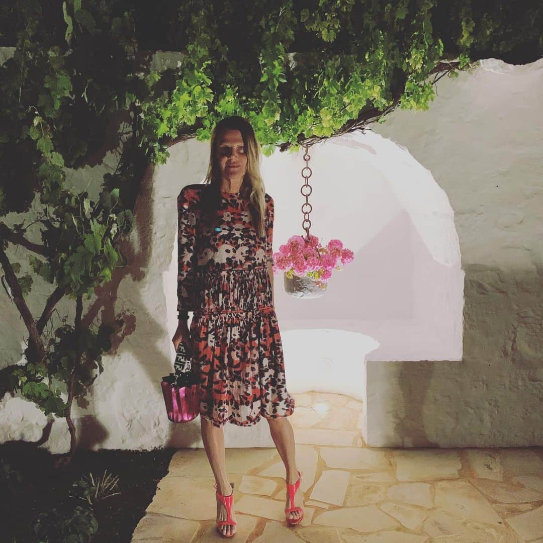 アンナ・デッロ・ルッソさんのインスタグラム写真 - (アンナ・デッロ・ルッソInstagram)「Date night 🌸」6月8日 7時15分 - annadellorusso