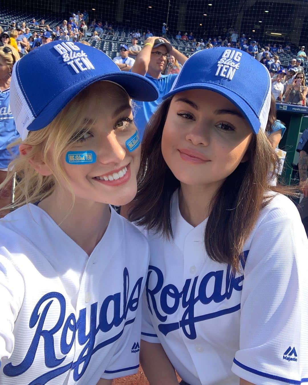 キャサリン・マクナマラさんのインスタグラム写真 - (キャサリン・マクナマラInstagram)「Let the game begin! #BigSlick10 #bigickkc @BigSlickKC @selenagomez」6月8日 7時44分 - kat.mcnamara