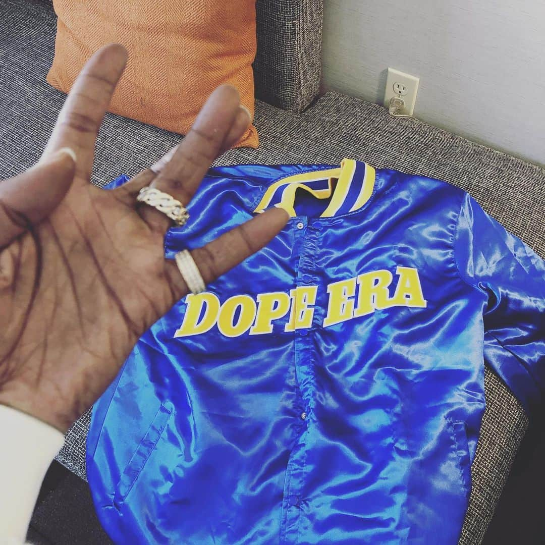 スヌープ・ドッグさんのインスタグラム写真 - (スヌープ・ドッグInstagram)「We.  Da. West.  @fabbydavisjr1」6月8日 7時41分 - snoopdogg