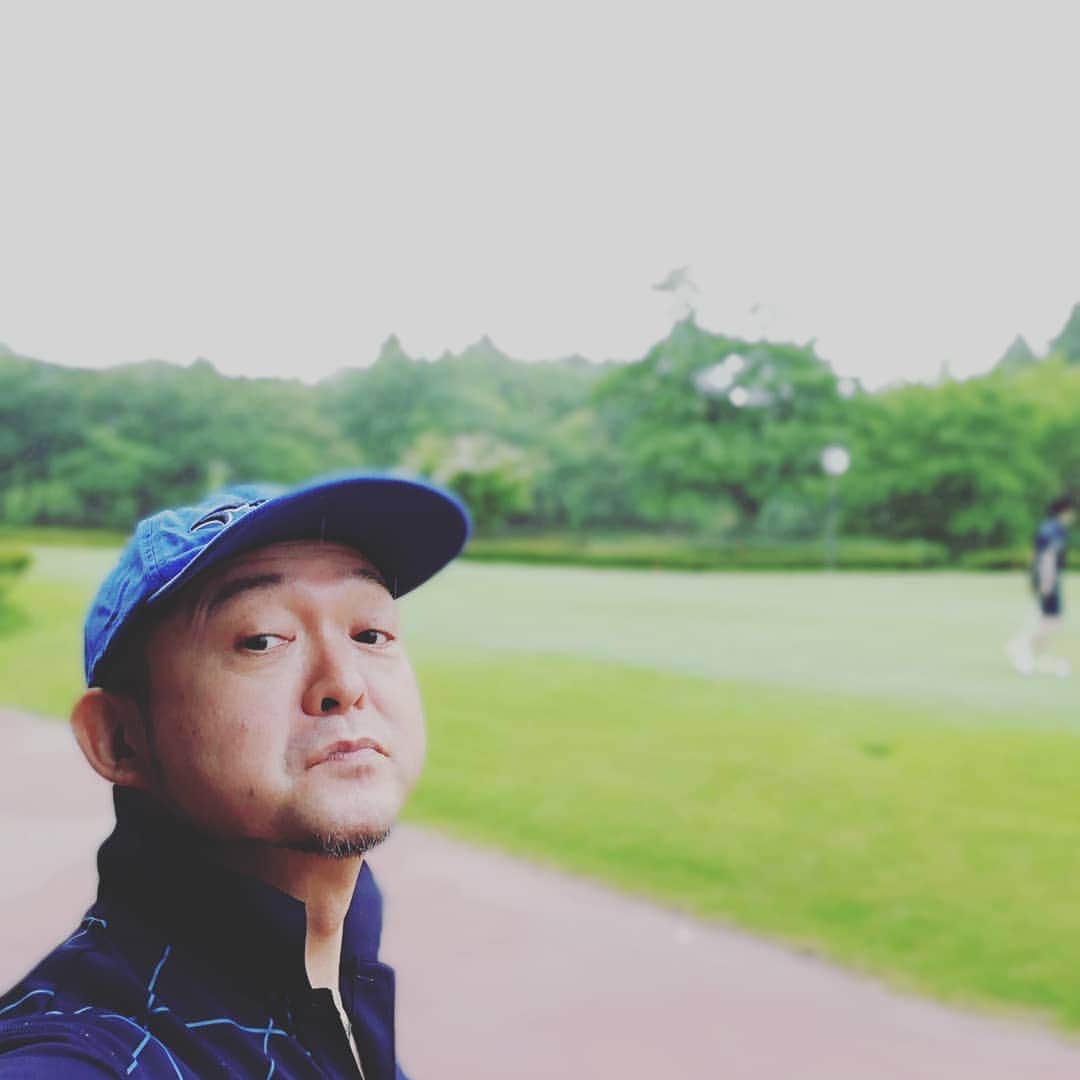 松本隆博のインスタグラム：「。 みなおはー ゴルフしまーす。 ヽ(^o^)丿 楽しみです！ というか…周りに迷惑かけないよう 頑張ります！」