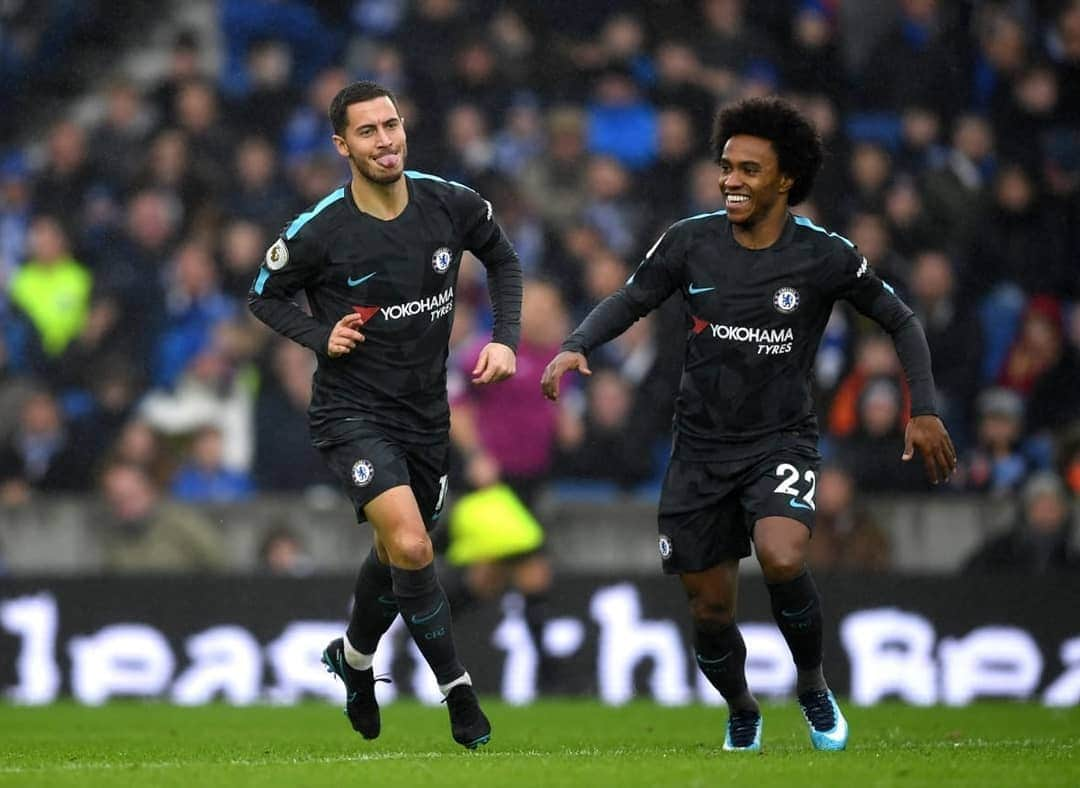 ウィリアンさんのインスタグラム写真 - (ウィリアンInstagram)「Eden, my brother, it was an honor to play with you in those 6 years! I hope you have success in your new challenge! 💪🏿@hazardeden_10  Eden, meu irmão, foi uma honra jogar ao seu lado nesses 6 anos! Espero que você tenha muito sucesso em seu novo desafio! 💪🏿 #cfc #hazard #irmao #boasorte」6月8日 8時17分 - willianborges88