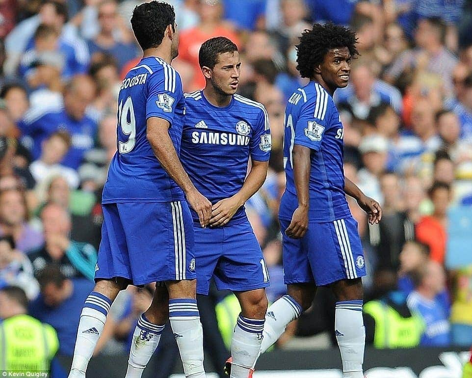 ウィリアンさんのインスタグラム写真 - (ウィリアンInstagram)「Eden, my brother, it was an honor to play with you in those 6 years! I hope you have success in your new challenge! 💪🏿@hazardeden_10  Eden, meu irmão, foi uma honra jogar ao seu lado nesses 6 anos! Espero que você tenha muito sucesso em seu novo desafio! 💪🏿 #cfc #hazard #irmao #boasorte」6月8日 8時17分 - willianborges88