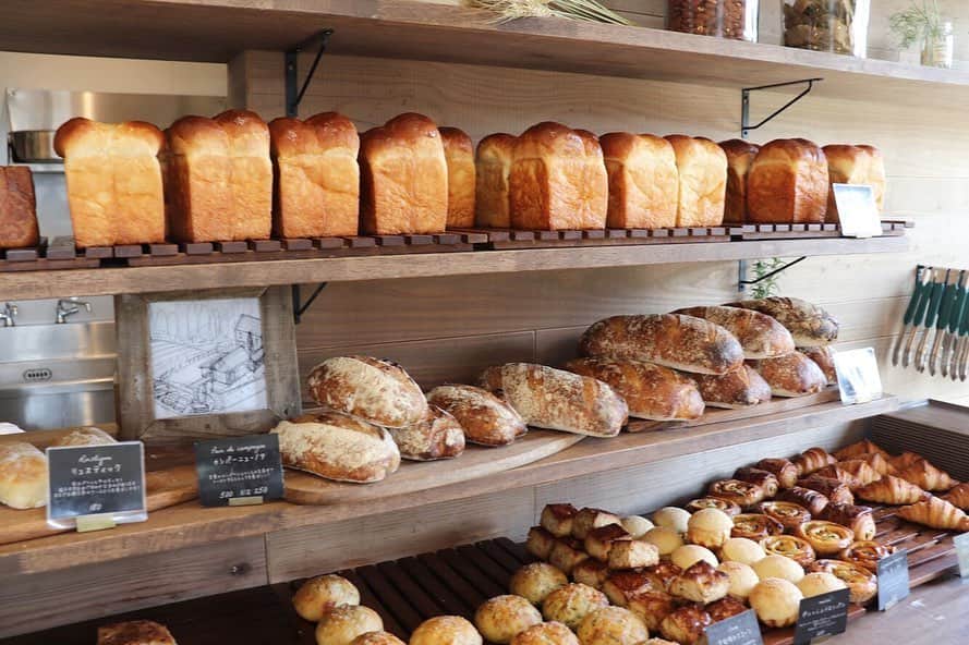 丘の上のパン屋 のグルメインスタ