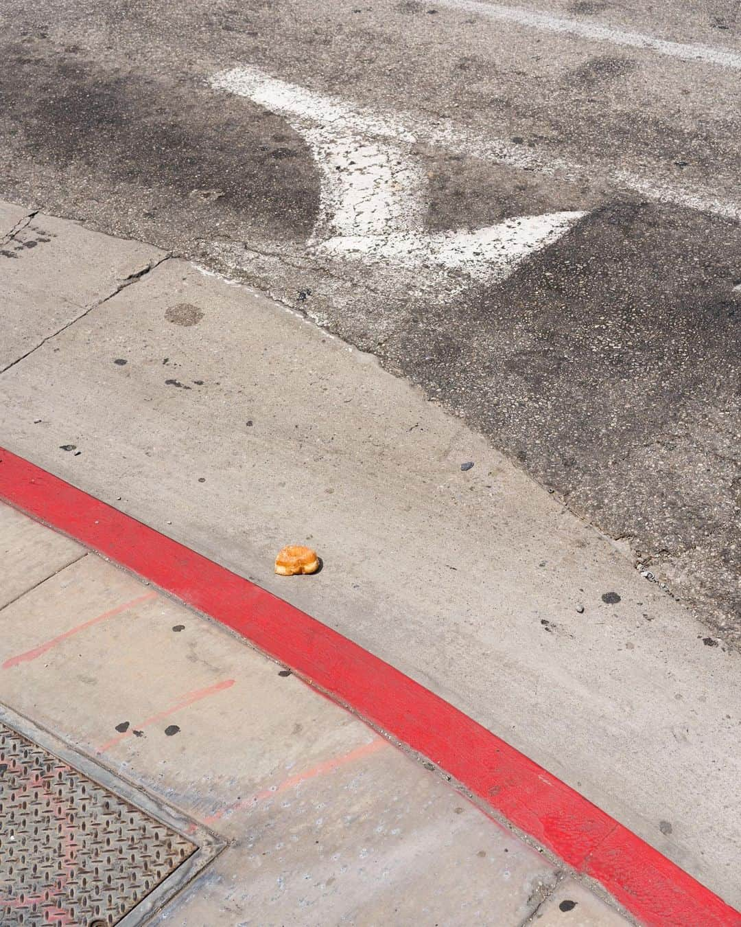 TIME Magazineさんのインスタグラム写真 - (TIME MagazineInstagram)「Theo Stroomer, based in Colorado, used to believe in the stereotype that Californians are focused on healthy eating. “That’s not entirely wrong, but Californians love their doughnuts,” he says. “And Angelenos love their doughnuts in a way that no other city can rightfully claim.” Stroomer's personal project explores the history of the #🍩 and its relation to Los Angeles, where #doughnut shops are aplenty. He was taken by the visually arresting exteriors and interiors of the shops, with buildings shaped just like the circular confections, and vibrant décor that often matched the traditional #pink boxes. “You walk in," he says, "and it’s like burning your eyeballs off." Read more, and see more pictures on this #NationalDoughnutDay, at the link in bio. Photographs by @theostroomer」6月8日 9時18分 - time