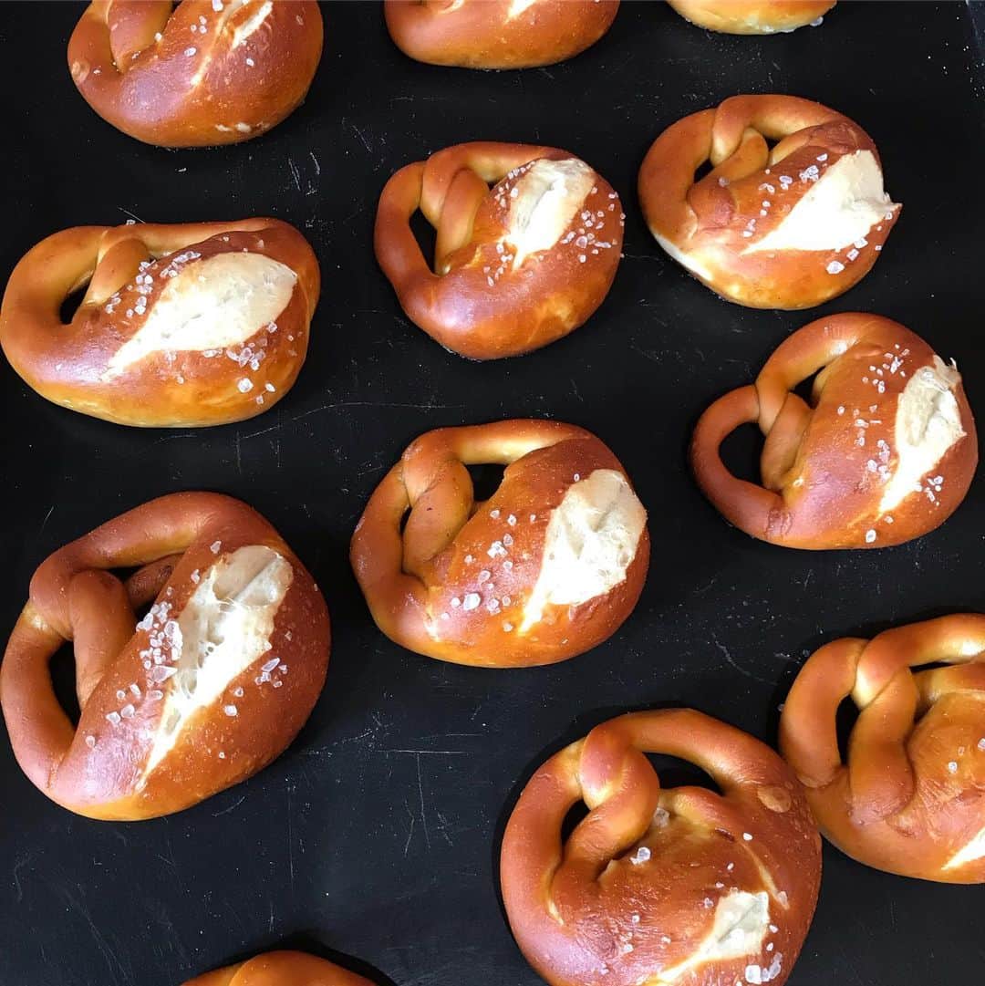 魔女菅原のグルメインスタ