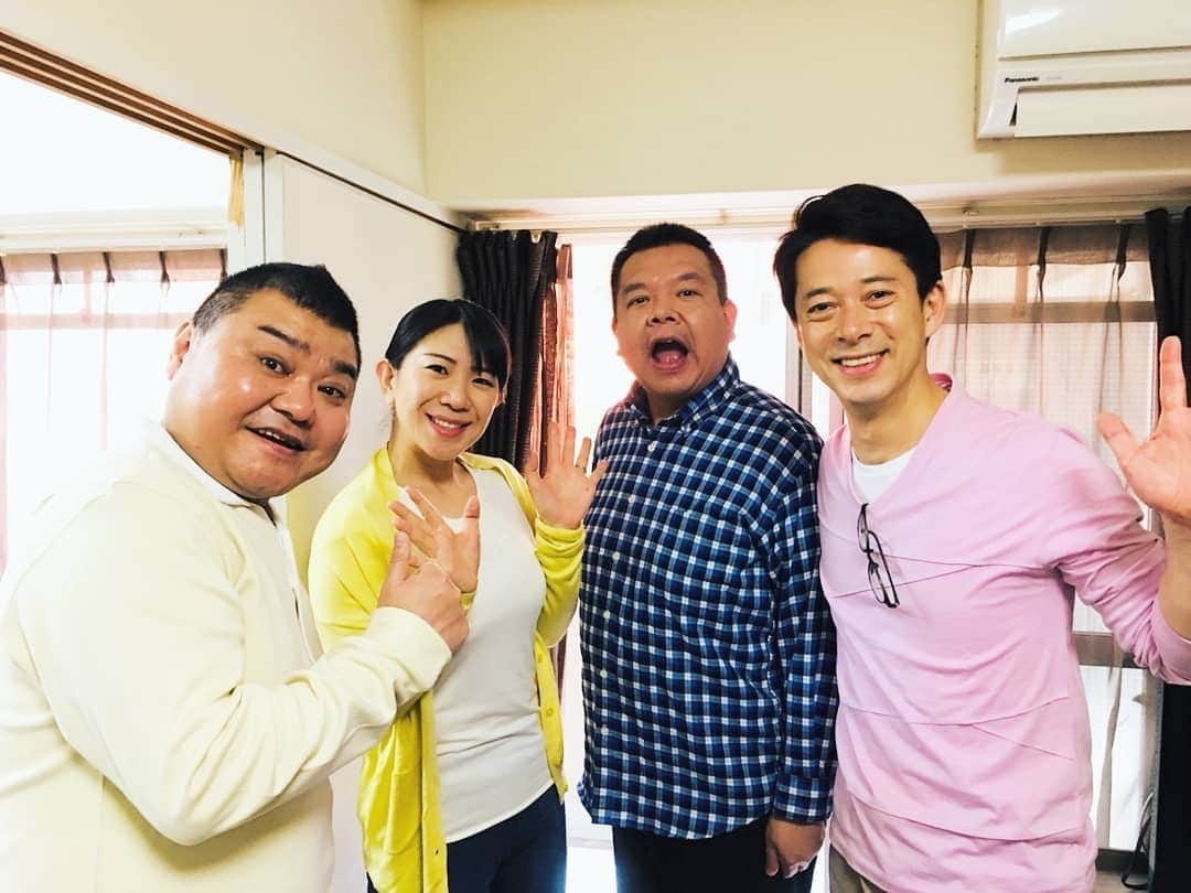 服部ひで子のインスタグラム：「昨日放送の MBS『ミント！』 "モメゴト"コーナーの再現ドラマは、川畑座長、忠志さん、今別府兄さんとの回でした。  告知間違えてしまいました。 すみません。  来週6/14(金)も、 出演させていただいてますので、是非ご覧くださいませ( v^-゜)♪ こちらが、あき恵姉さん、川畑座長、松浦兄さんとのお話になります。  #MBS #ミント！ #吉本新喜劇 #よしもと新喜劇 #新喜劇 #川畑泰史 座長 #西川忠志 兄さん #松浦真也 兄さん #服部ひで子」