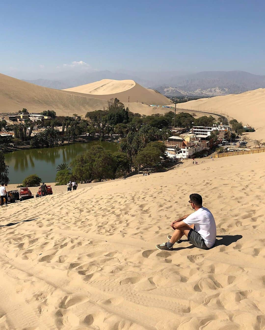 ミロシュ・ヨイッチさんのインスタグラム写真 - (ミロシュ・ヨイッチInstagram)「#huacachina 🇵🇪」6月8日 10時52分 - _zeka92