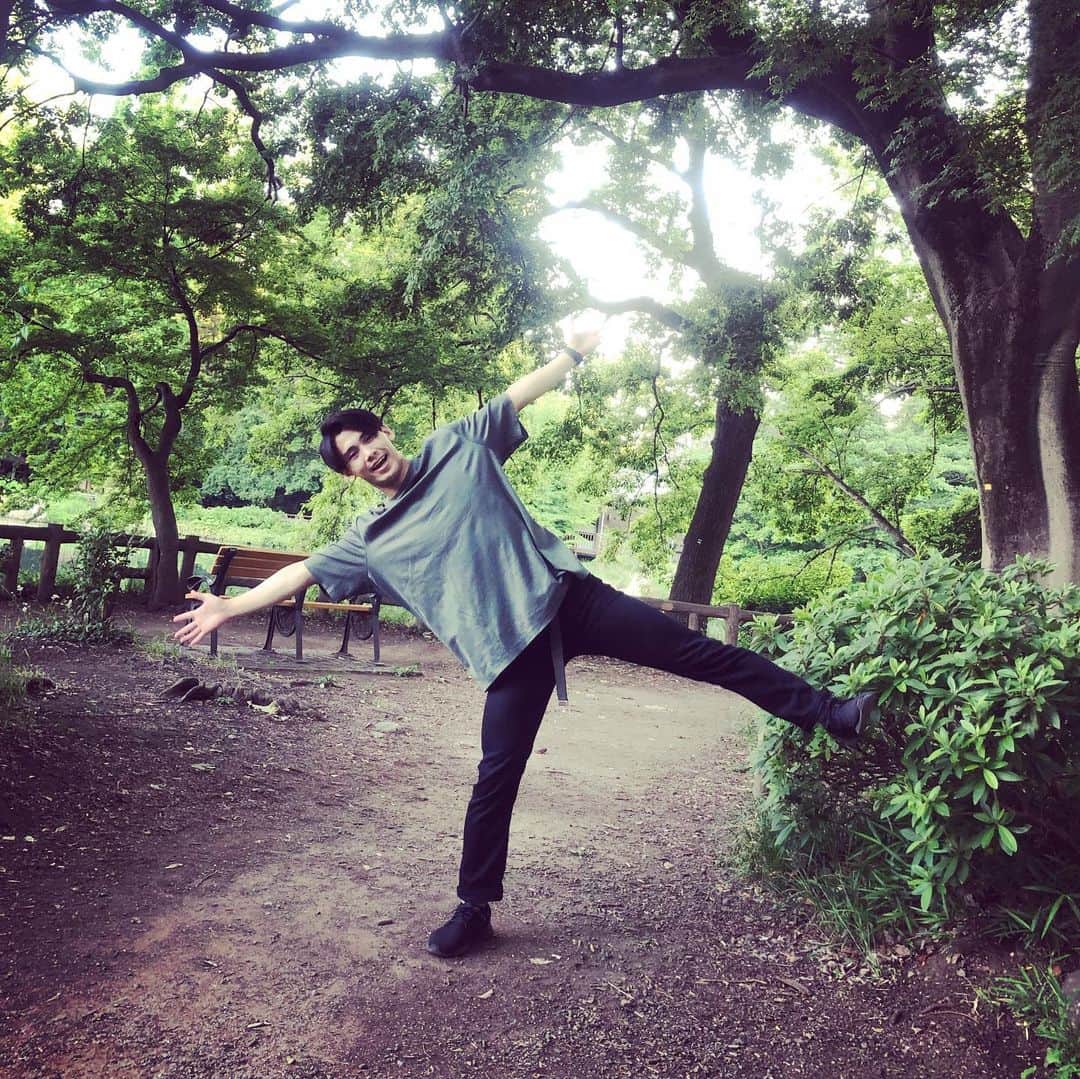 永尾麟ノ介さんのインスタグラム写真 - (永尾麟ノ介Instagram)「. . 進もう永尾 . #アクロバット #トリッキング #タンブリング #ダンス #ブレイクダンス #tricking #parkour #tumbling #dance #breakdance #ninja #俳優 #actor」6月8日 10時54分 - rinnosuke_nagao
