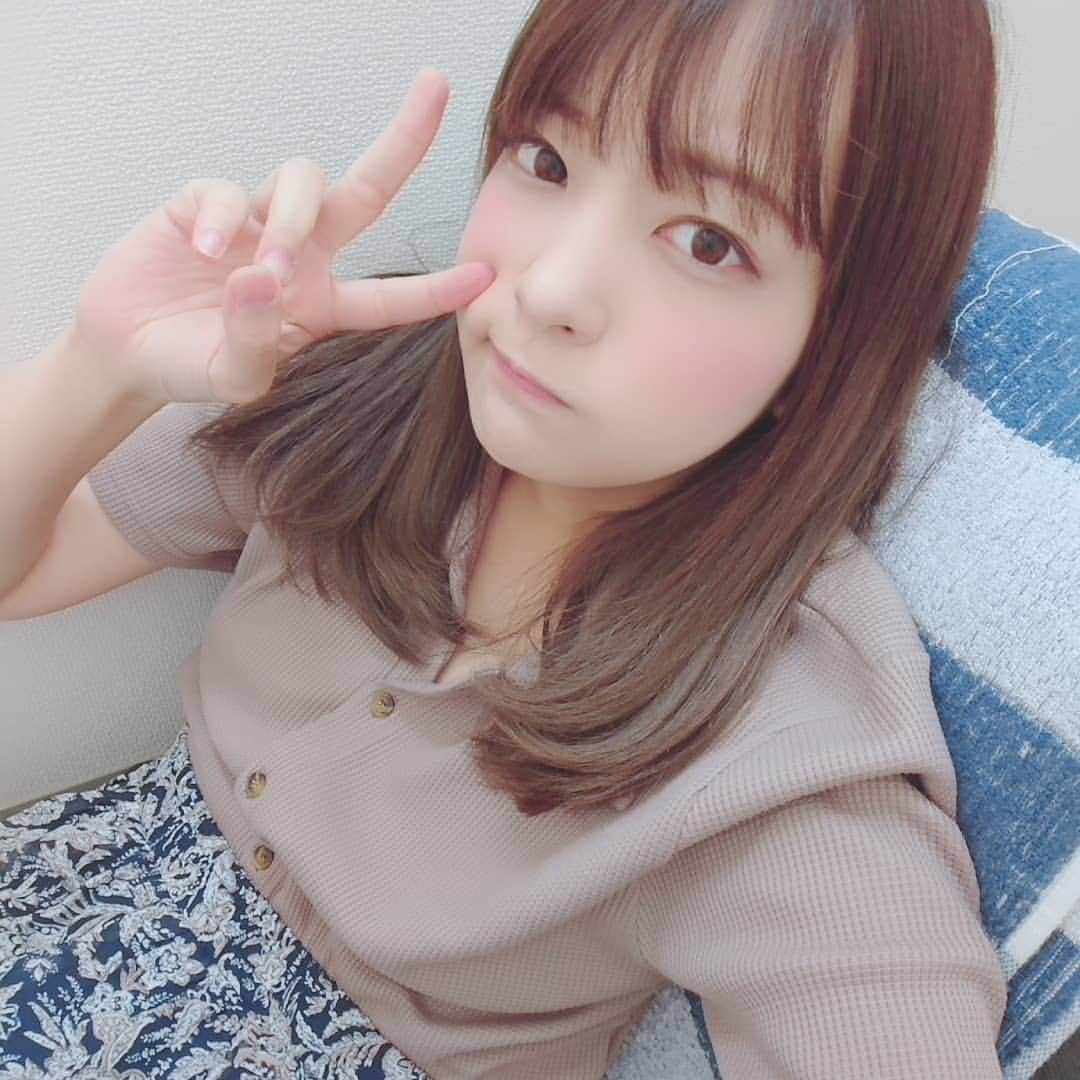 安部未華子さんのインスタグラム写真 - (安部未華子Instagram)「今日は撮影会  明日もイベントだーいヾ(*‘ω‘ )ノ  #あべみかこ #お仕事中 #今日もがんばる」6月8日 11時52分 - archeabeco