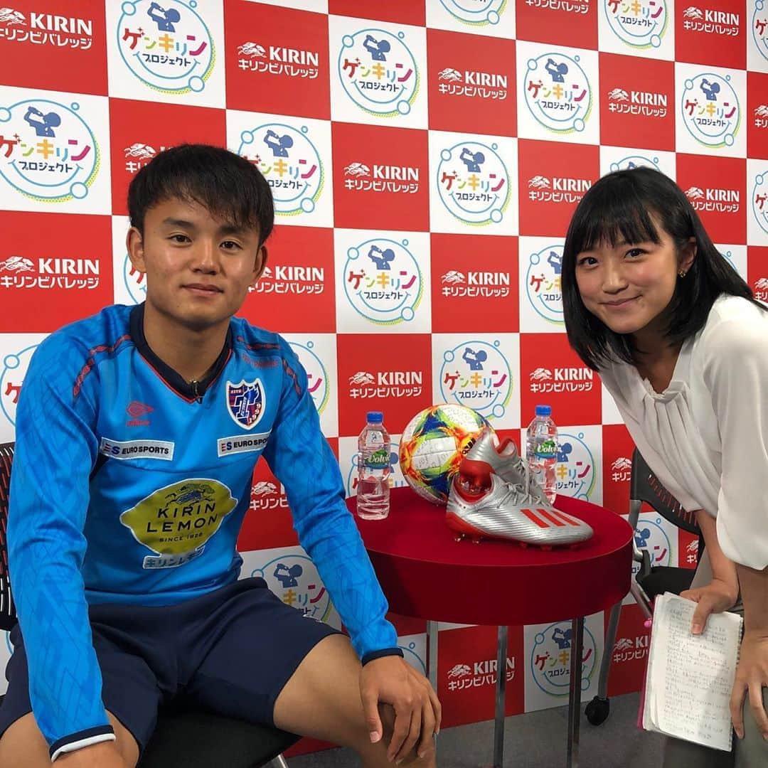 竹内由恵さんのインスタグラム写真 - (竹内由恵Instagram)「先日報ステで澤登さんがインタビューした久保建英選手。「日本代表といえば久保という存在になりたいけど、今は（代表メンバーに）入れるだけで光栄です」とおっしゃっていました。まだ18歳になったばかりですが、この先が楽しみな選手です！  #日本代表サッカー #久保建英#今週末も強化試合#コパアメリカも#サッカー盛りだくさん」6月8日 12時22分 - yoshie0takeuchi
