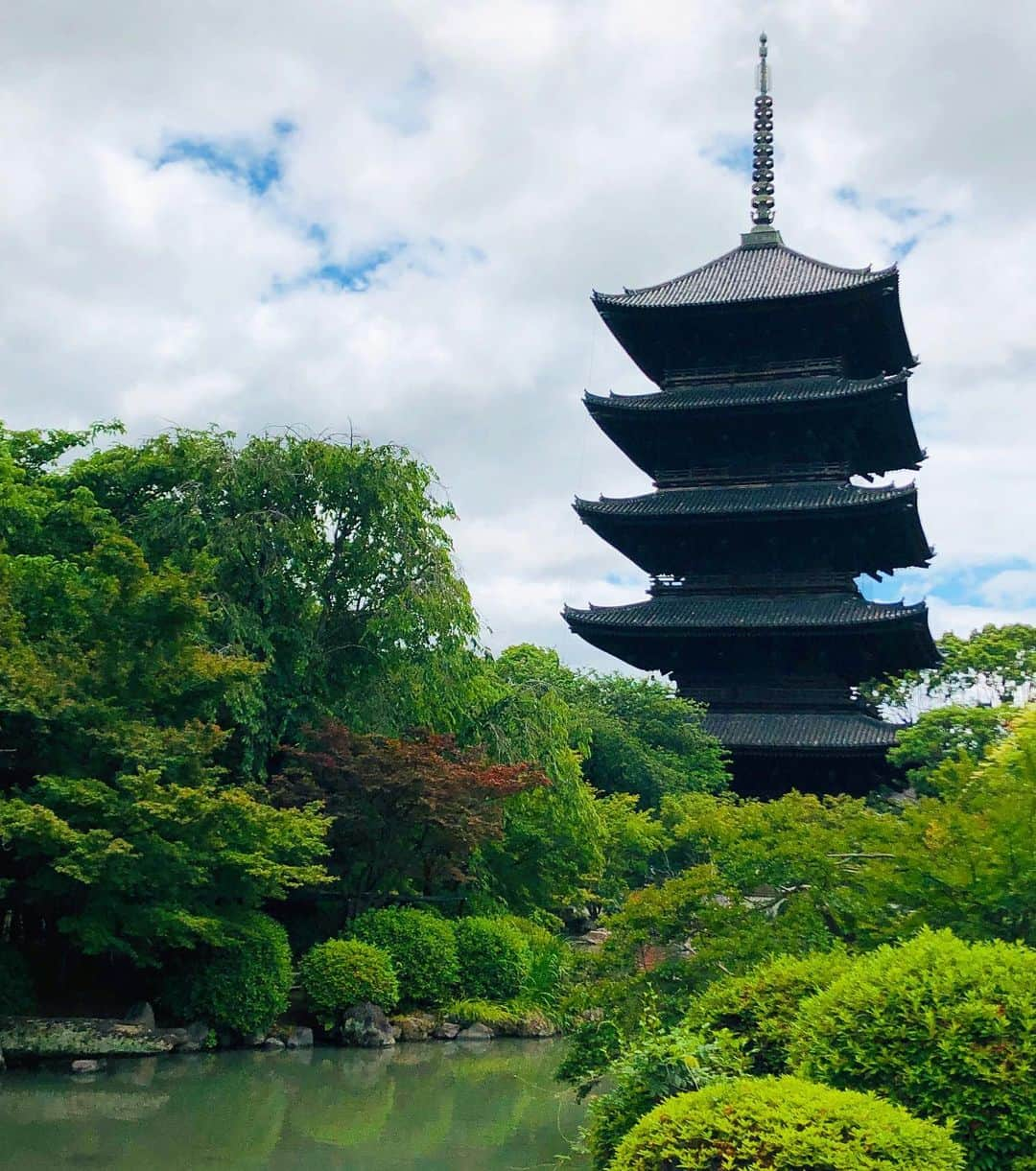 keigoさんのインスタグラム写真 - (keigoInstagram)「🌳京都でお寺巡り。どこも美しいです。 #京都 #東寺 #kyoto」6月8日 12時25分 - k5fuwa