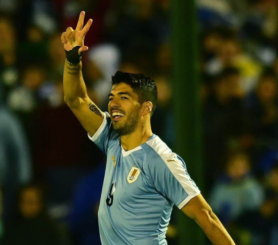 ソフィア・バルビのインスタグラム：「Gracias por todo lo que nos enseñas, estamos orgullosisimos de vos. ❤️❤️❤️❤️ @luissuarez9 👌👍💪」