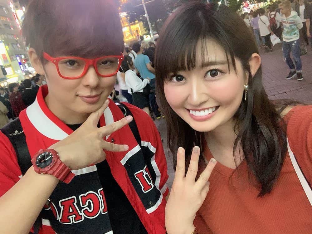 坂口莉果子のインスタグラム：「大学のぱいせんでもある🎓 楽しみなことが増えた😂 三原JAPAN🇯🇵 ・ ・ ・ ・ #日本  #三原japan  #渋谷 #先輩  #台湾  #ユーチューバー  #youtuber  #japan  #shibuya #taiwan」