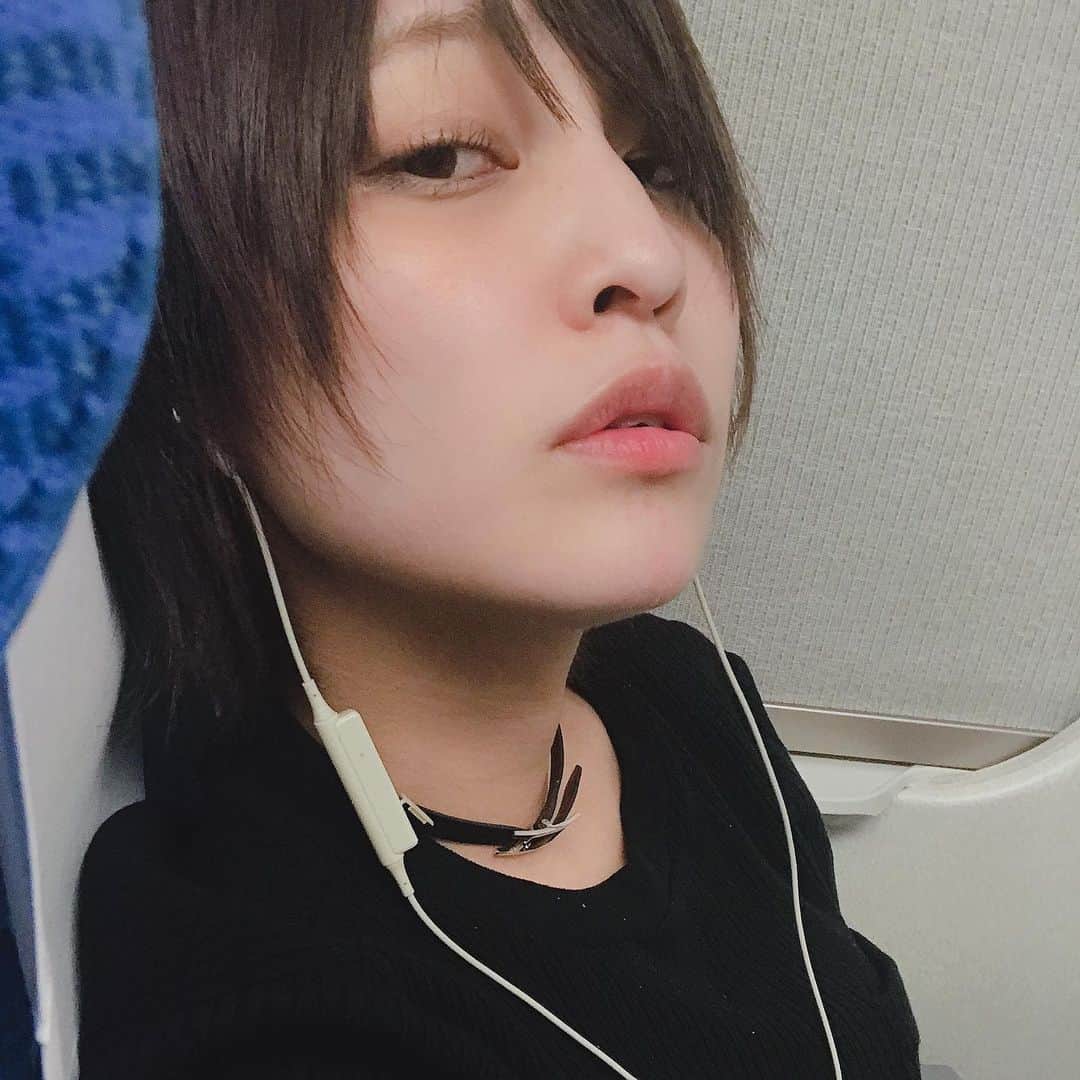 小柳歩さんのインスタグラム写真 - (小柳歩Instagram)「はあ、新幹線一生乗ってたい」6月8日 23時02分 - koyayukoyayu