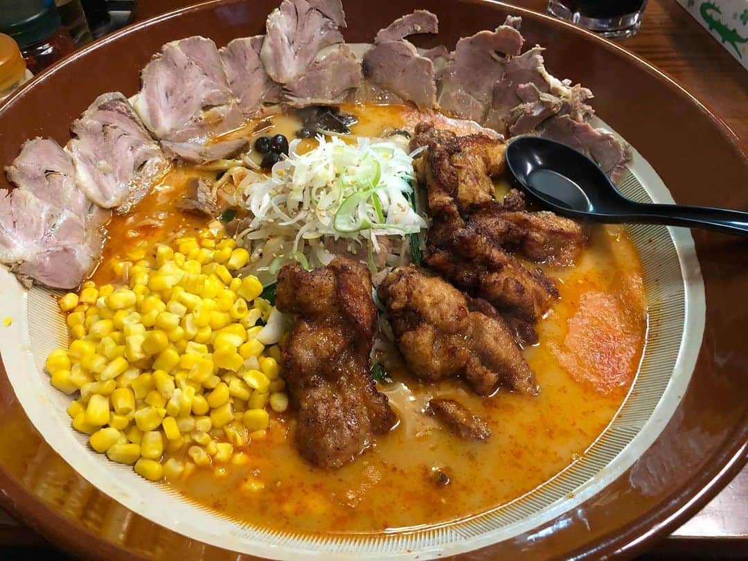 三年食太郎（松島萌子）のグルメインスタ