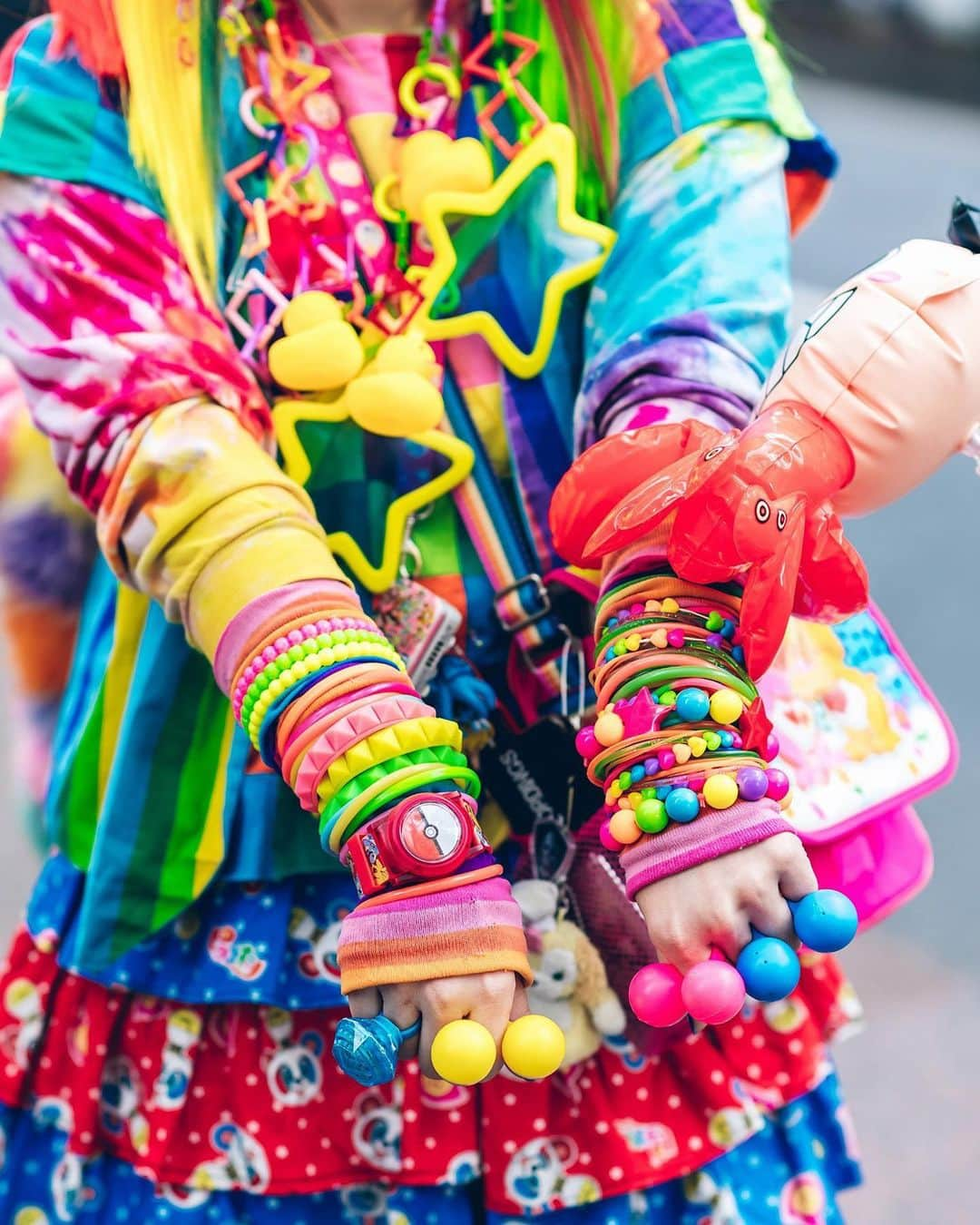 Harajuku Japanさんのインスタグラム写真 - (Harajuku JapanInstagram)「Well known Harajuku street style personality Mai (@mai_no.13) wearing a mostly handmade old school Japanese decora look with rainbow hair falls, a flip phone, a Tomoe Shinohara doll, furry leg warmers, Care Bears, Sailor Moon, Pokemon, and lots of colorful decora accessories. Swipe left to see all of the amazing details of this look!!」6月8日 14時50分 - tokyofashion