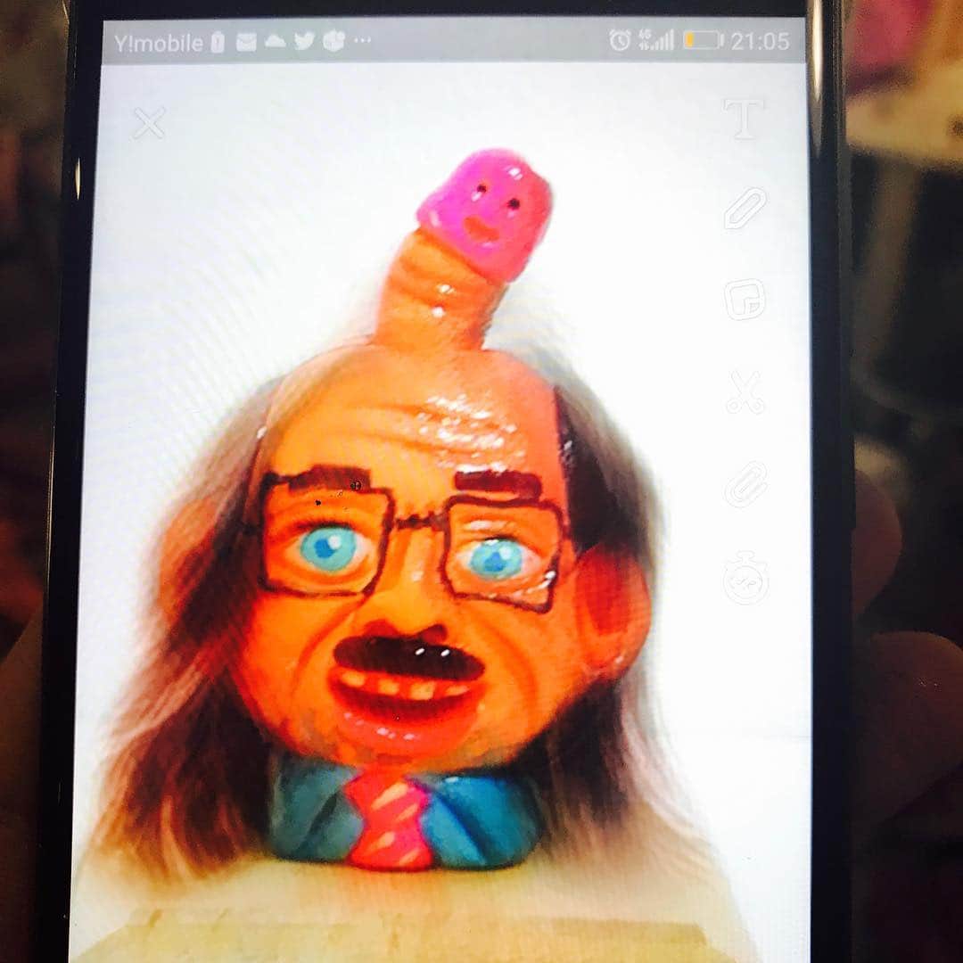 デハラユキノリのインスタグラム：「携帯アプリが熱い！」