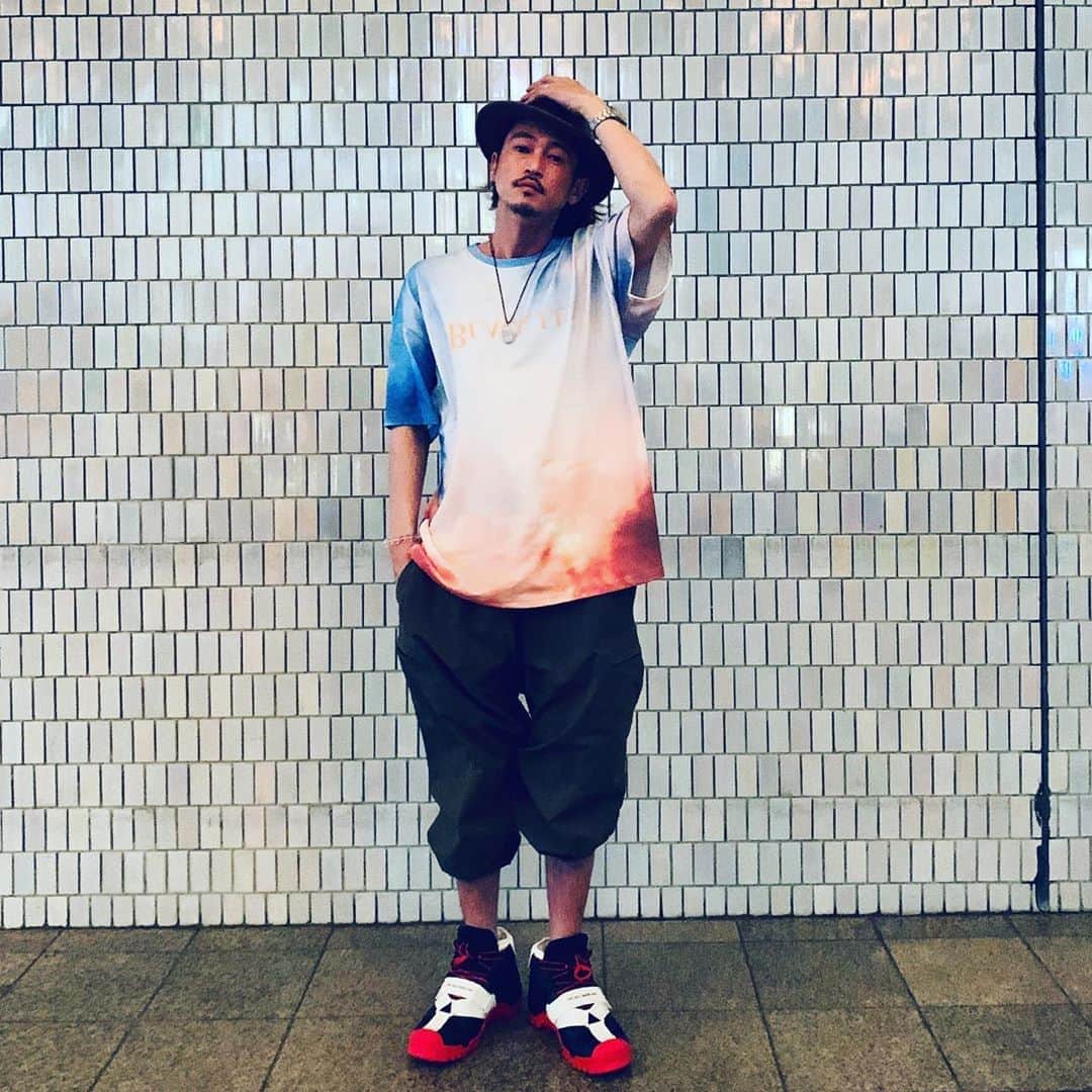 窪塚洋介のインスタグラム：「My China connection. #inxx and #yosukekubozuka」