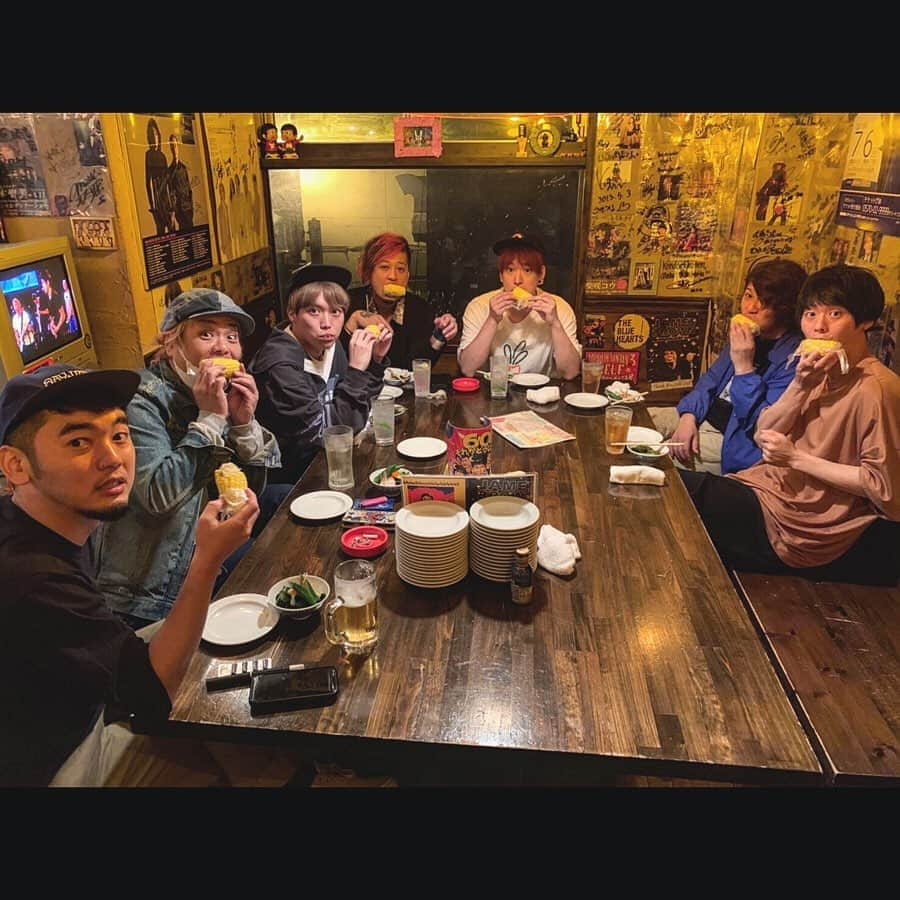 N∀OKIさんのインスタグラム写真 - (N∀OKIInstagram)「20th Anniversary  Beginning of the Story  仙台RENSA  箱対バンは超久々な 04 Limited Sazabys 山を越えてきた 経験が裏打ちするライブに ばっこり焚きつけられて わてらも 完膚なきまでに燃え尽きやした  それにしても 仙台熱すぎやん  また8月と11月に 帰ってきます  ありがとうございました  写真  Q熱リケッチャ学園 @kawado_photo  #04LimitedSazabys #ROTTENGRAFFTY」6月8日 16時22分 - chairoy1945