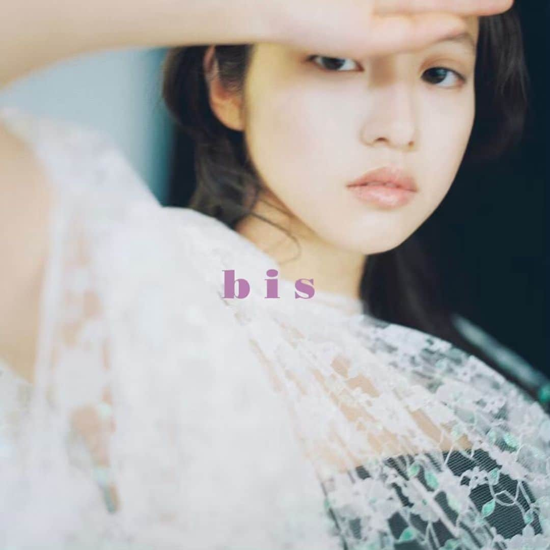 bis_web bis [ビス] のインスタグラム