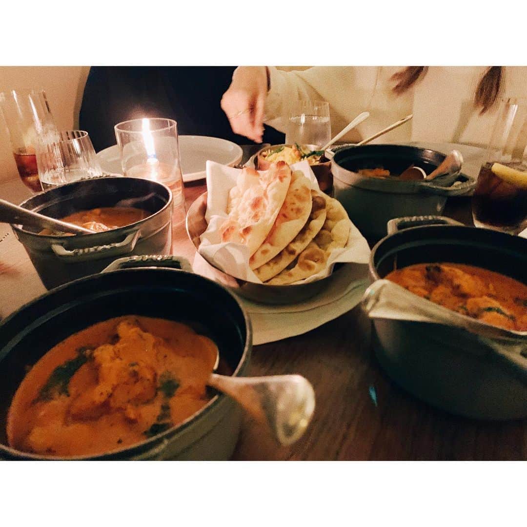 紗栄子さんのインスタグラム写真 - (紗栄子Instagram)「昨夜はみんなでインド料理へ🇮🇳✨ 私も行ってみたかったメイフェアのTamarind🍴 みんな時差ボケ。 私一人だけ元気でしたw #london#tamarindofmayfair」6月8日 18時58分 - saekoofficial