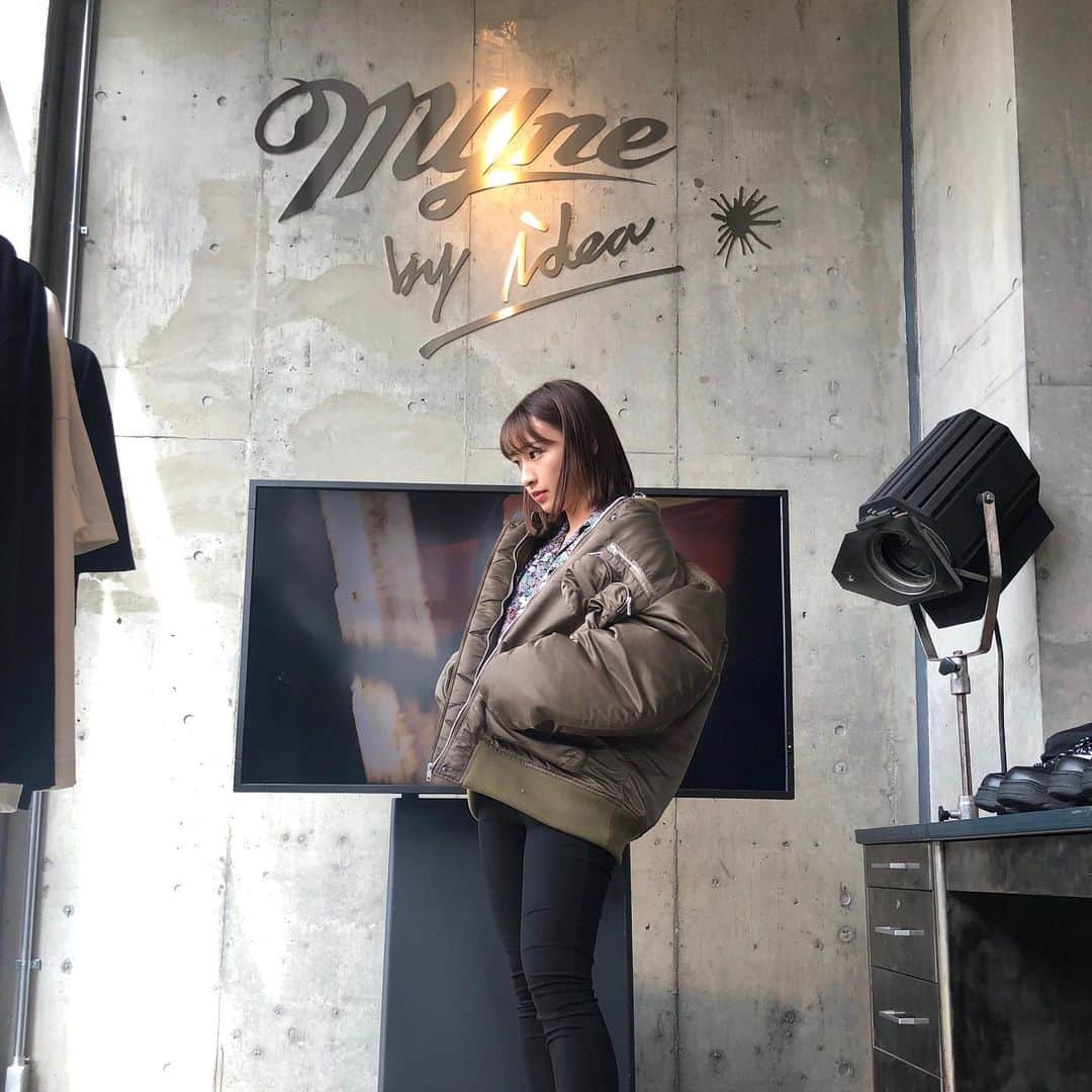 橋本耀のインスタグラム：「. @myne.official の展示会に~！ 秋冬楽しみ❤︎」