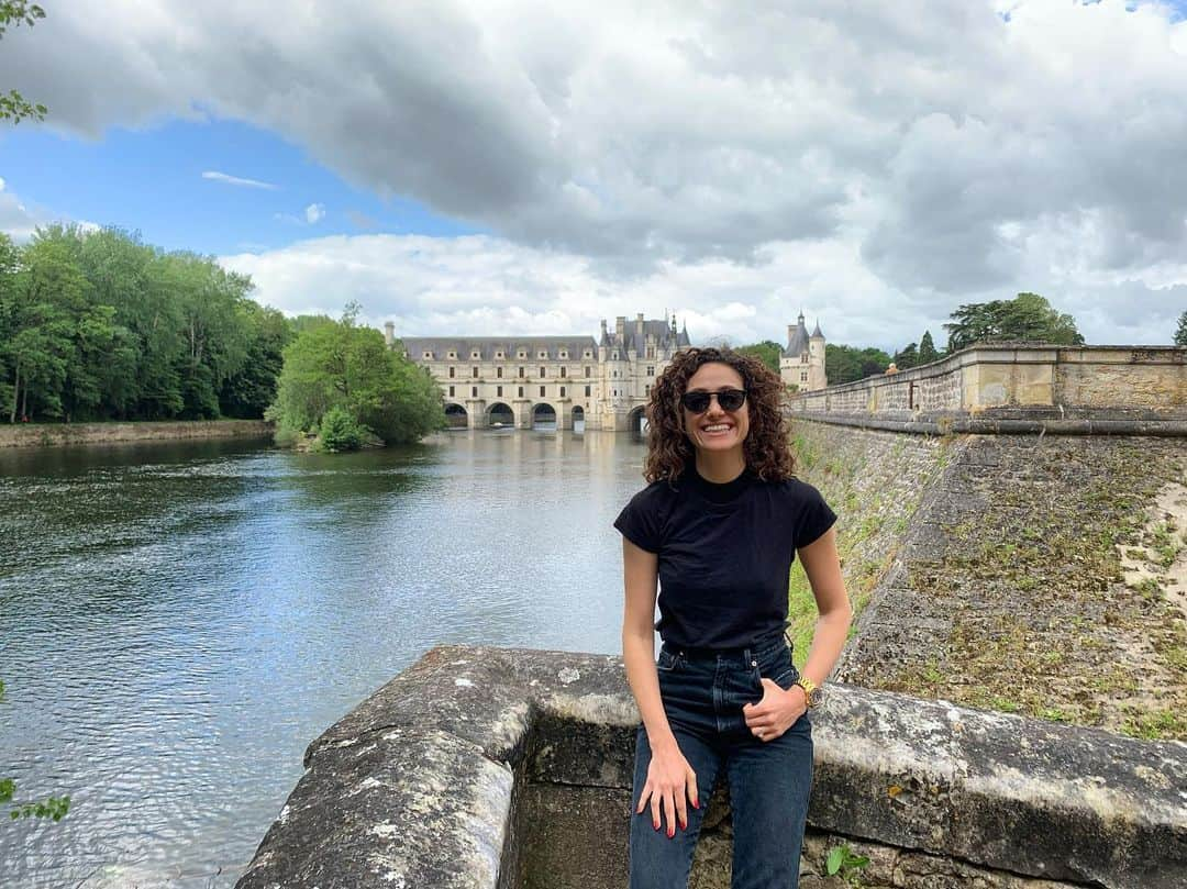 エミー・ロッサムさんのインスタグラム写真 - (エミー・ロッサムInstagram)「Another pic of me at my country house.」6月8日 19時09分 - emmy